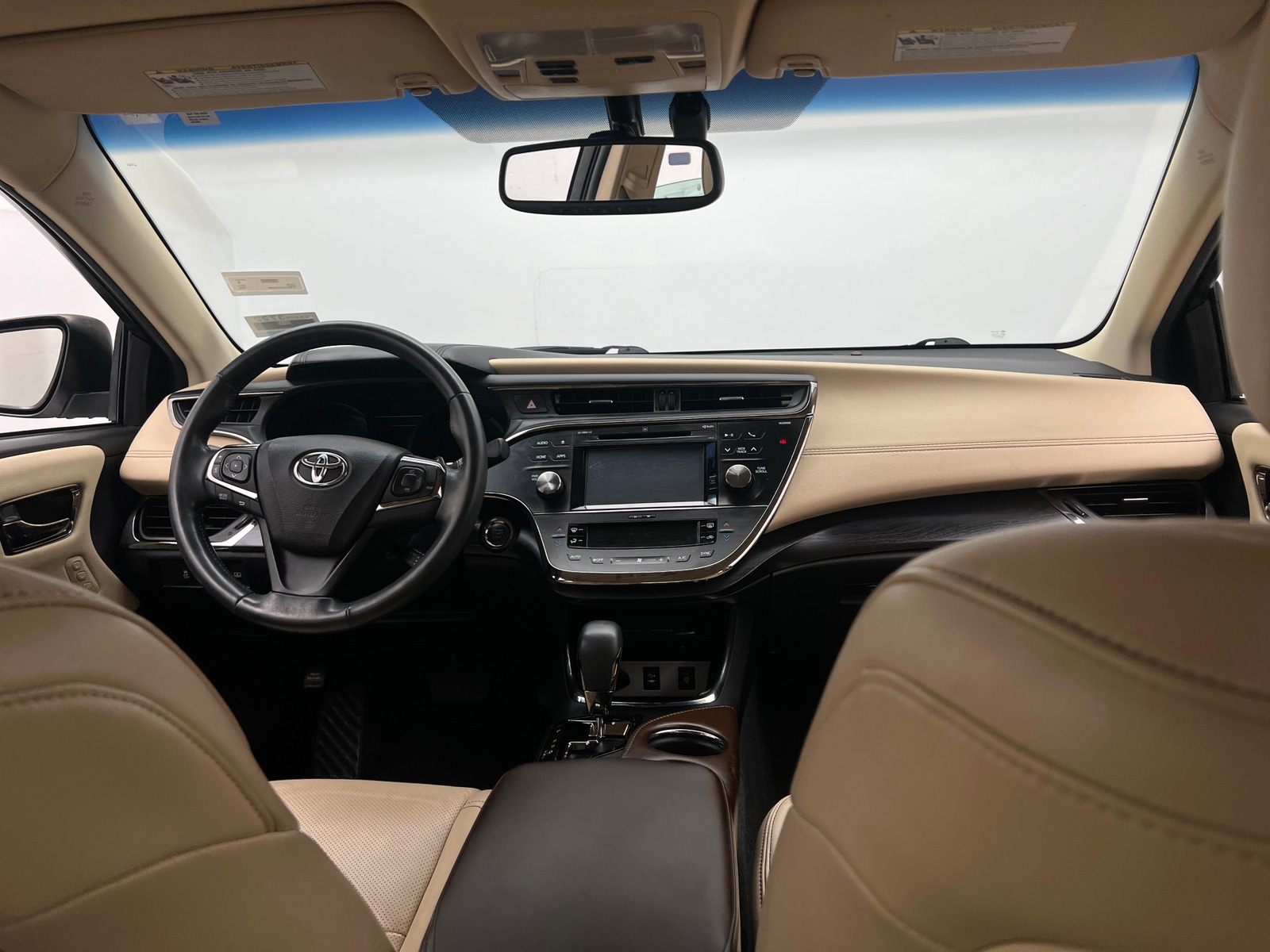 Thumbnail: 2016 Toyota Avalon - 2