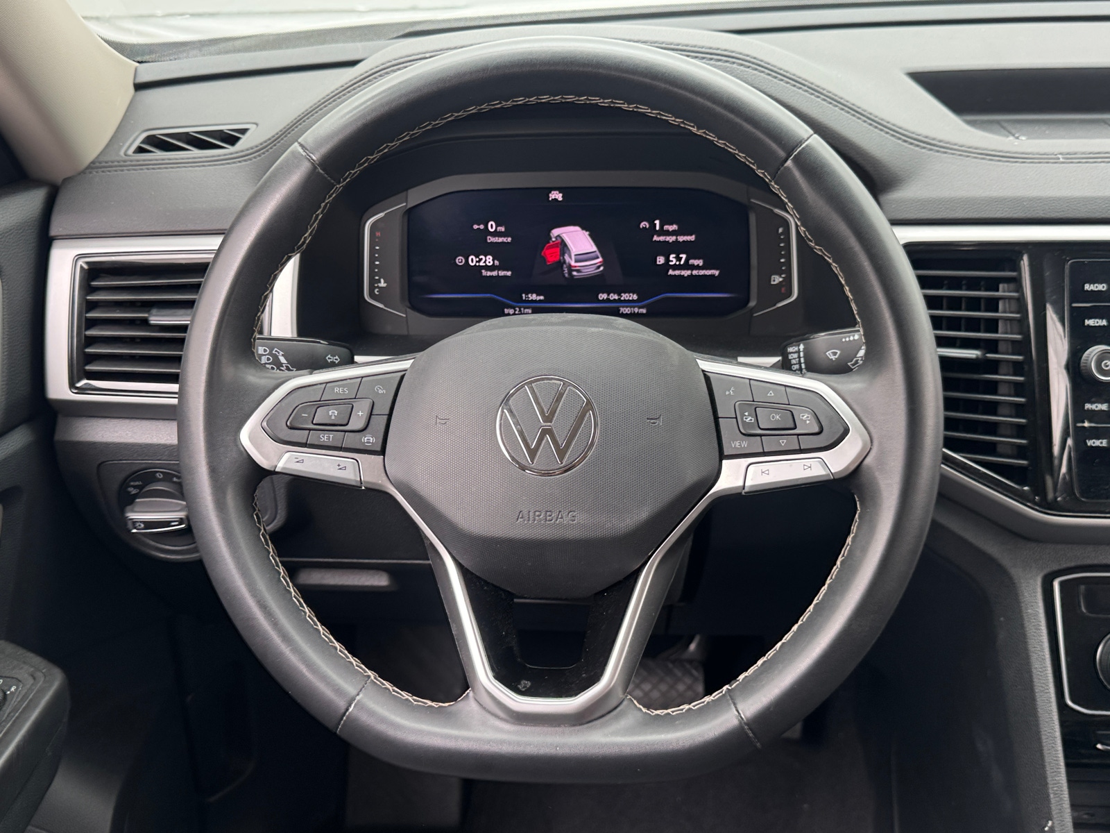 Thumbnail: 2023 Volkswagen Atlas - 4