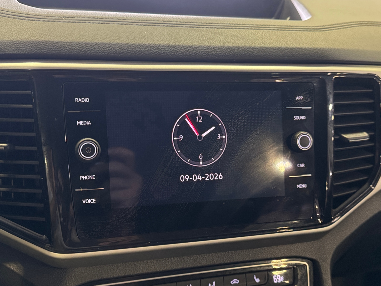 Thumbnail: 2023 Volkswagen Atlas - 3
