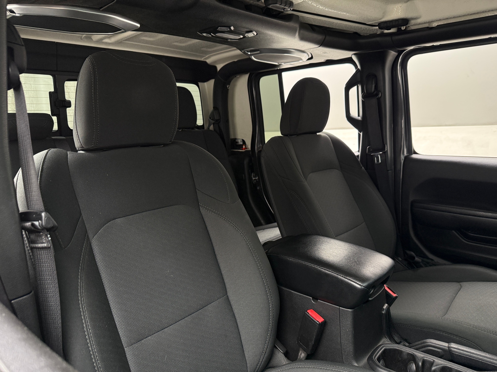 Thumbnail: 2022 Jeep Gladiator - 2