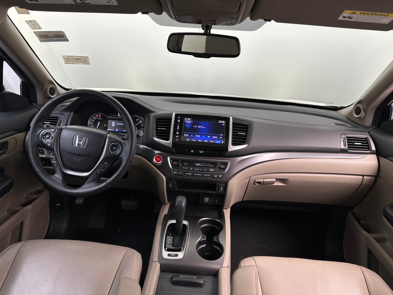 Thumbnail: 2017 Honda Pilot - 2