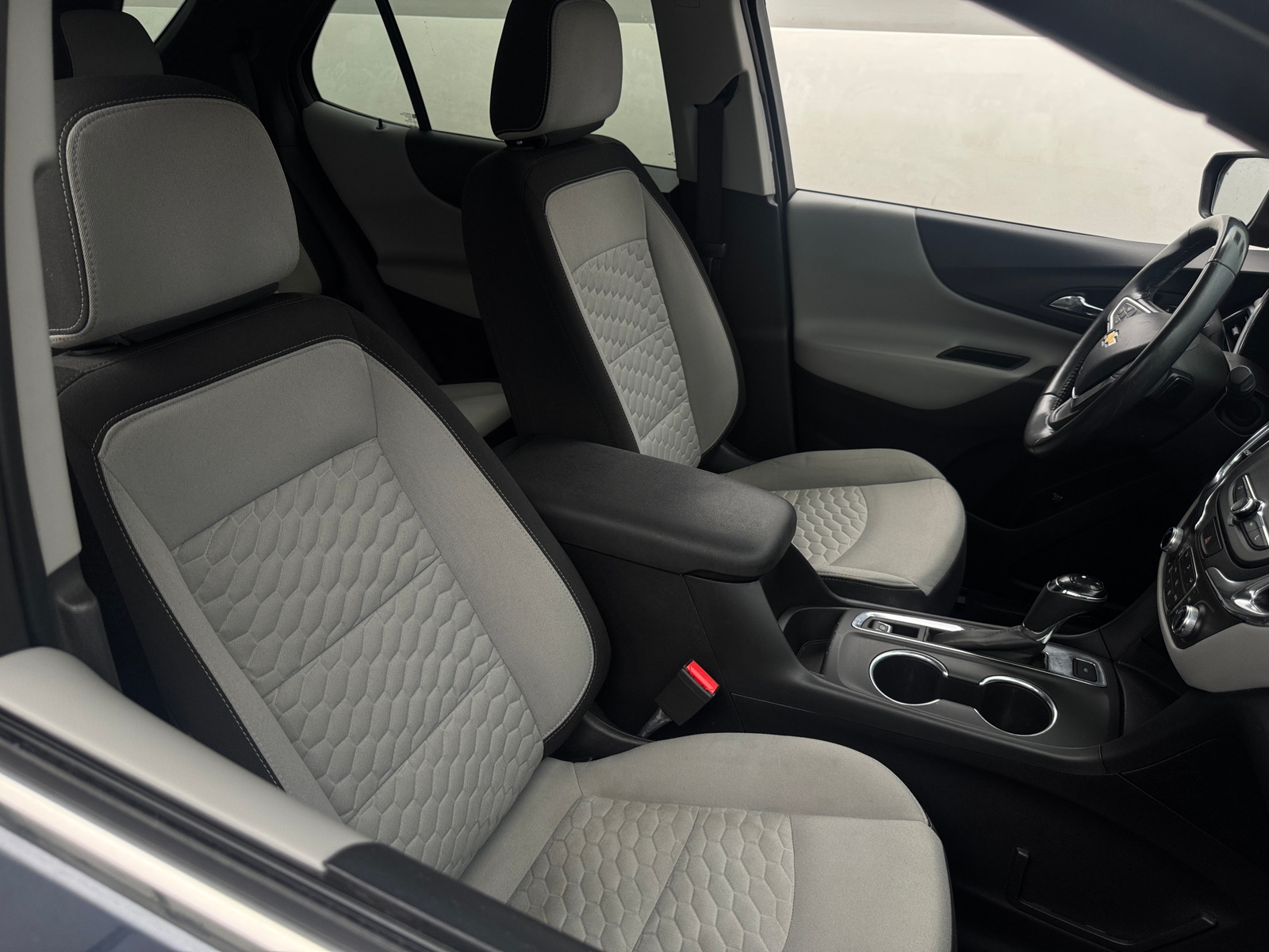 Thumbnail: 2018 Chevrolet Equinox - 2