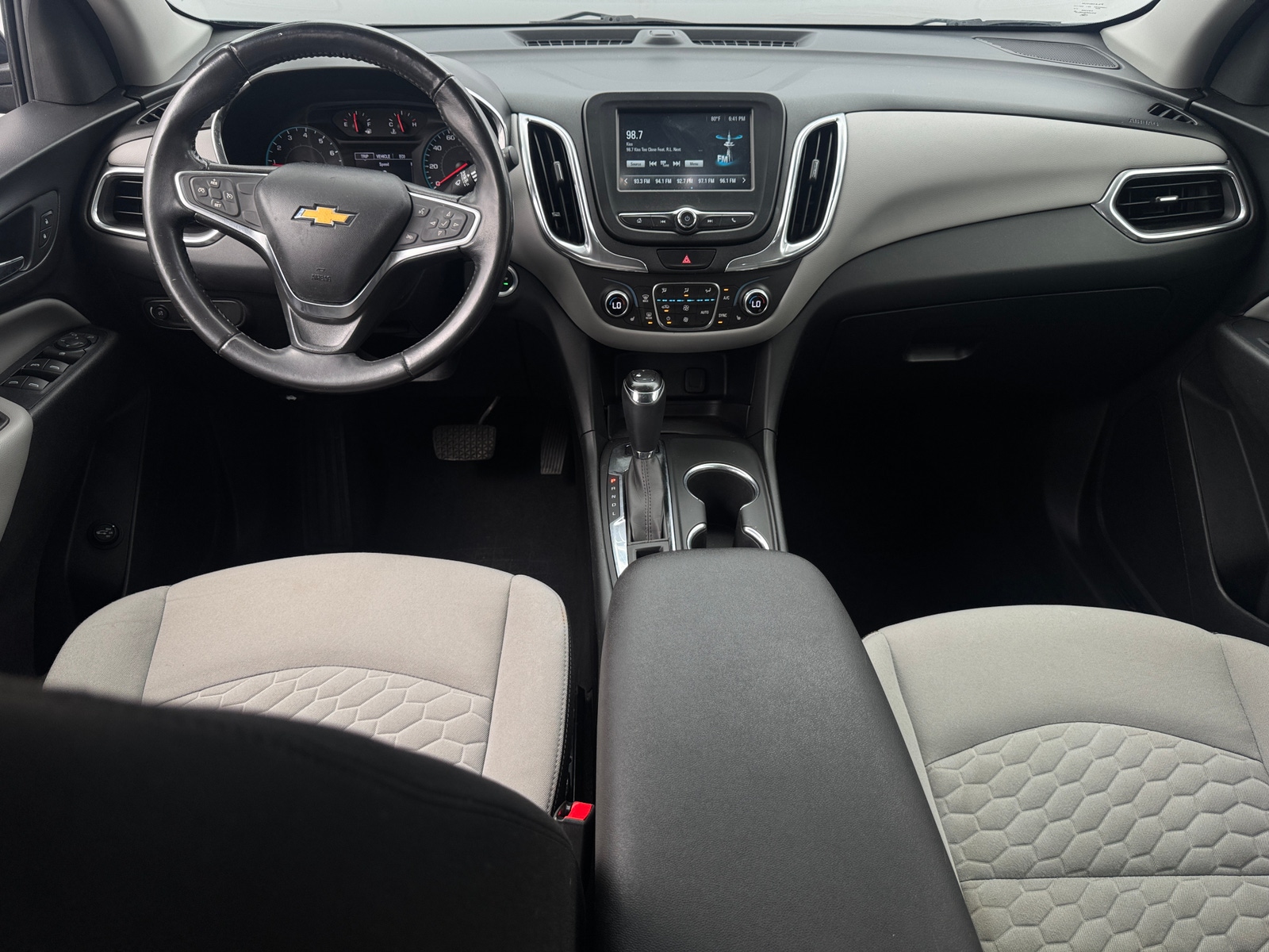 Thumbnail: 2018 Chevrolet Equinox - 3