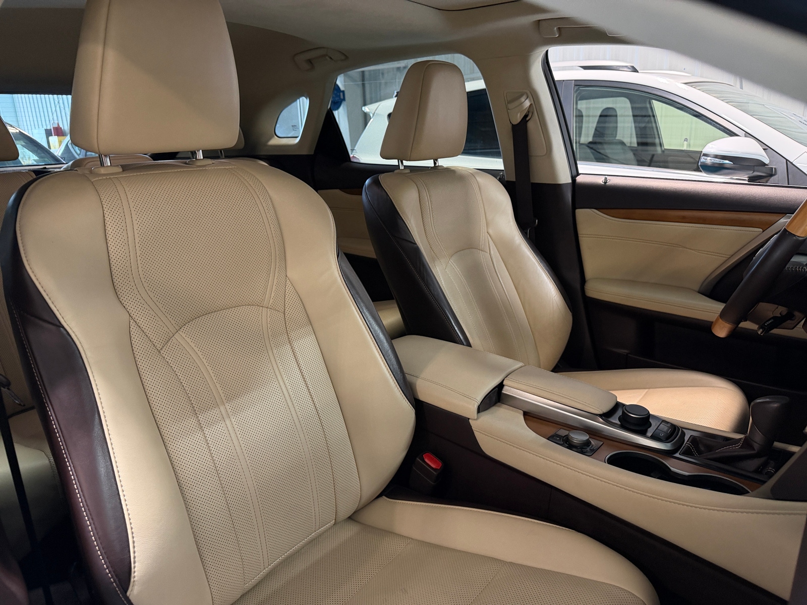 Thumbnail: 2019 Lexus RX - 2