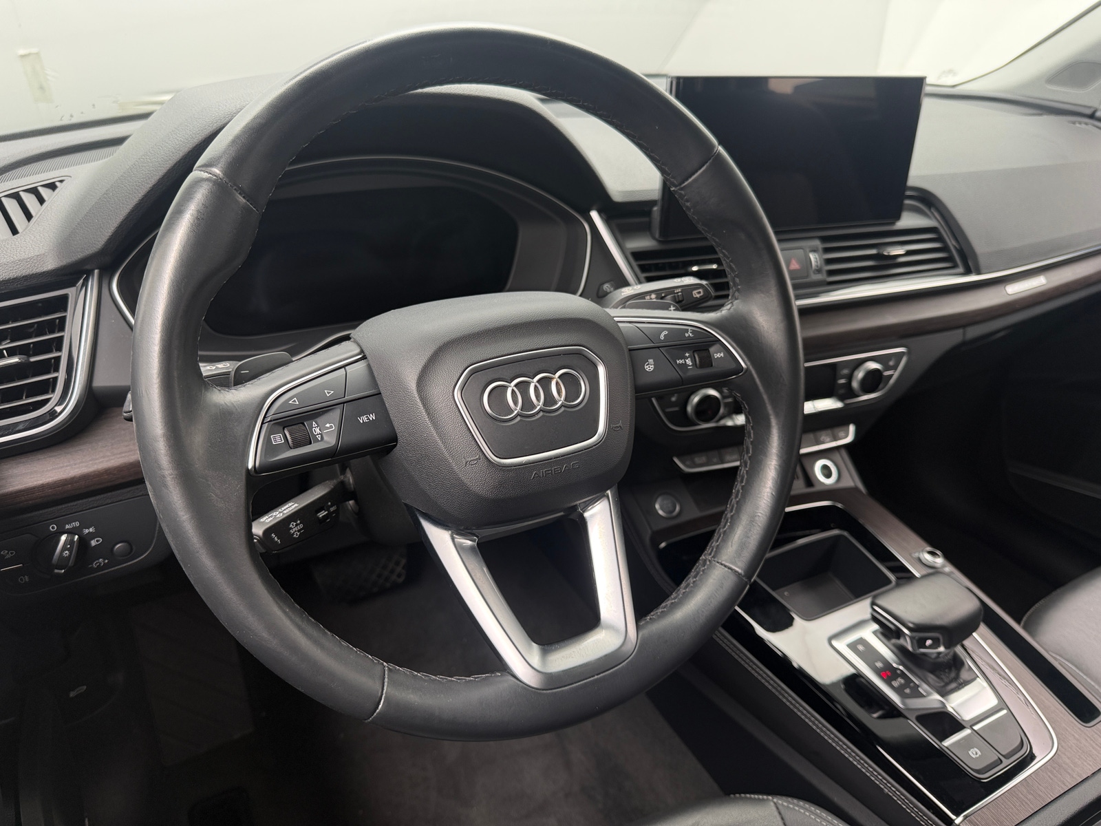 Thumbnail: 2023 Audi Q5 - 5