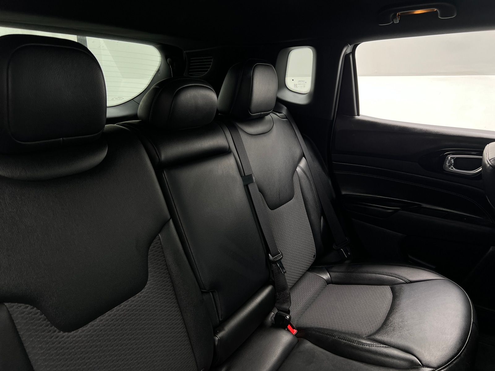 Thumbnail: 2022 Jeep Compass - 6
