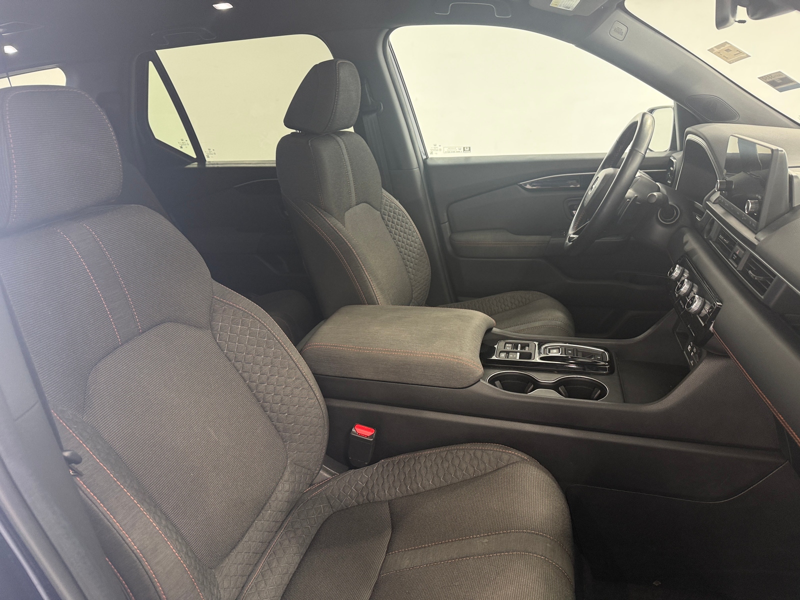 Thumbnail: 2025 Honda Pilot - 2