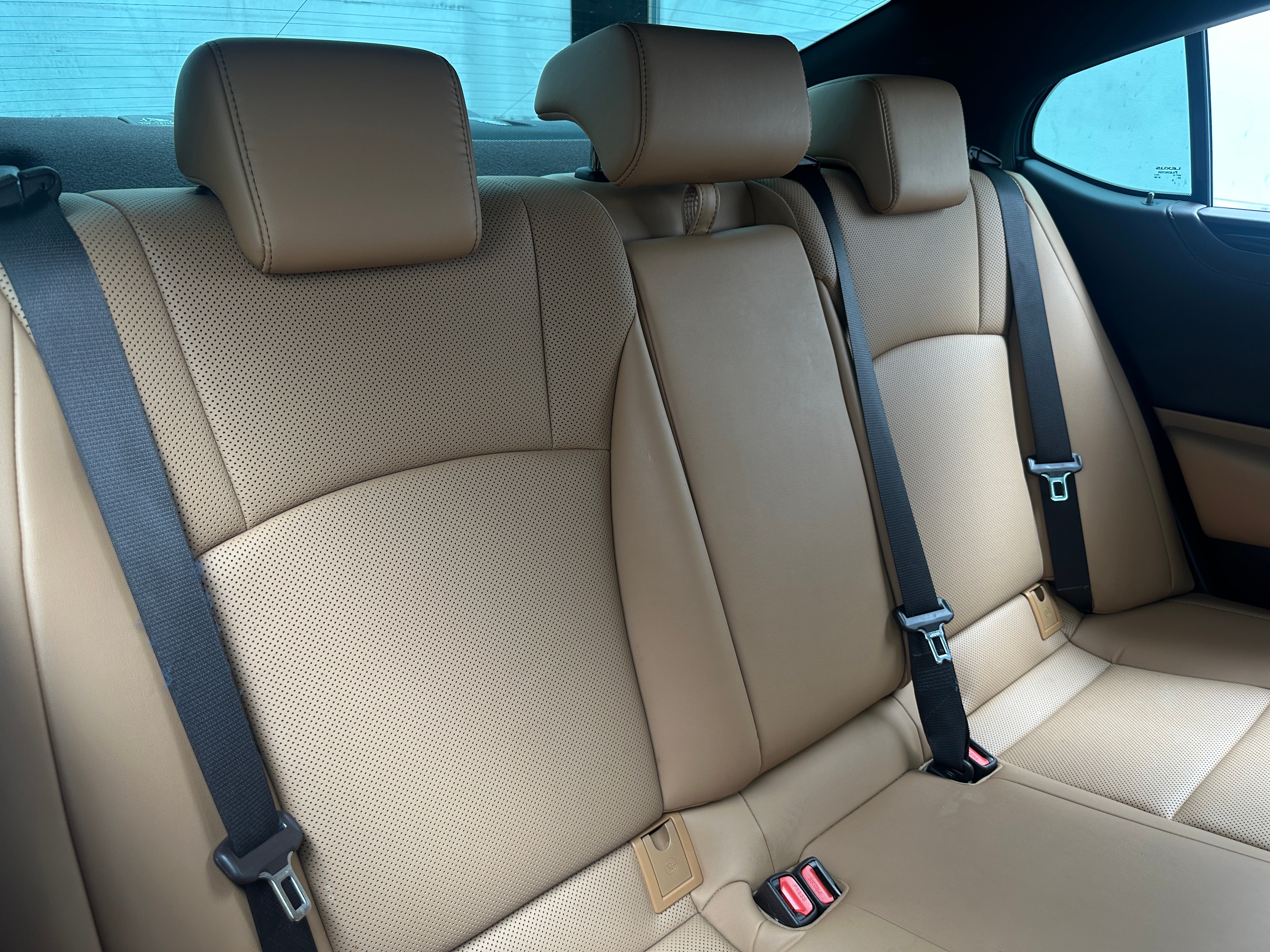 2021 Lexus ES
