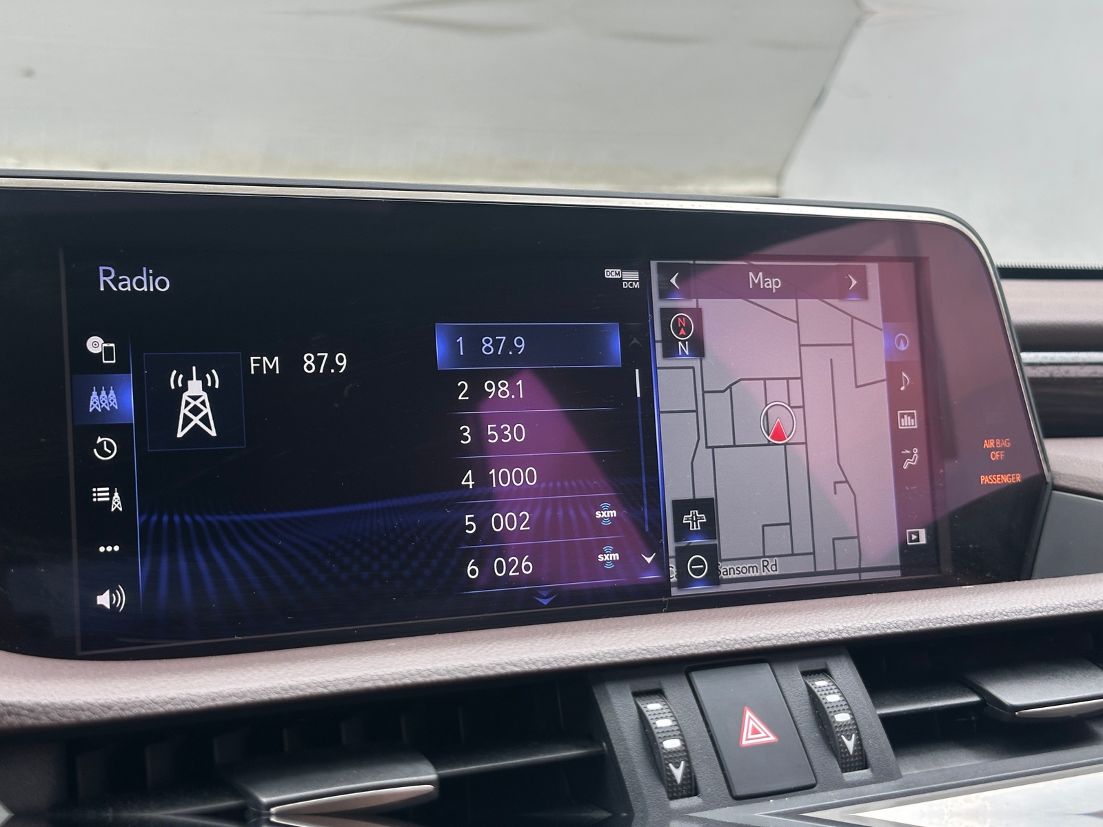 Thumbnail: 2021 Lexus ES - 3