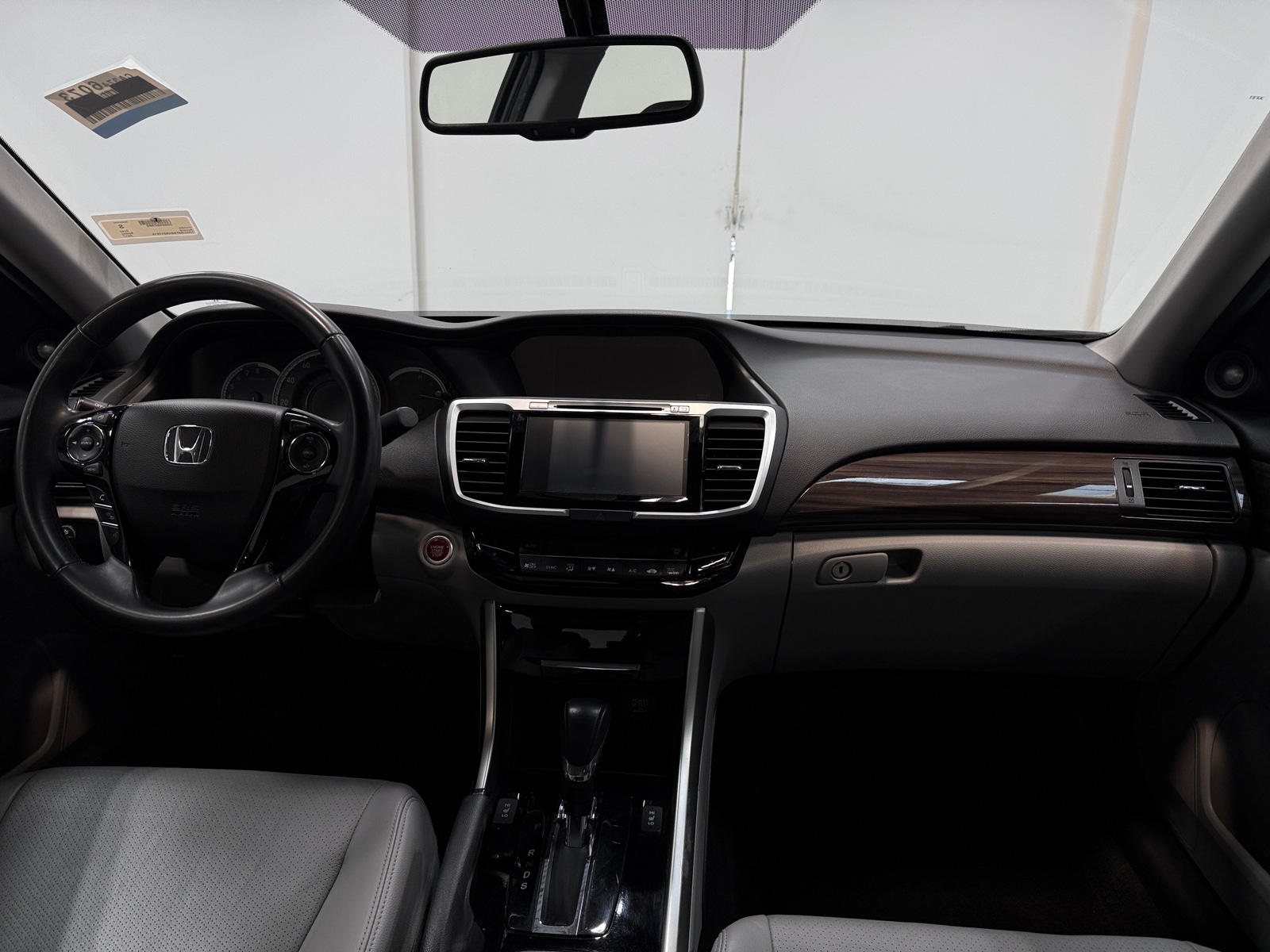 Thumbnail: 2017 Honda Accord - 2