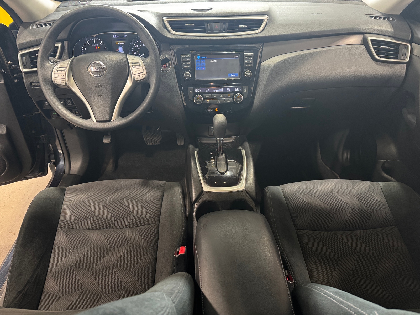 Thumbnail: 2015 Nissan Rogue - 3