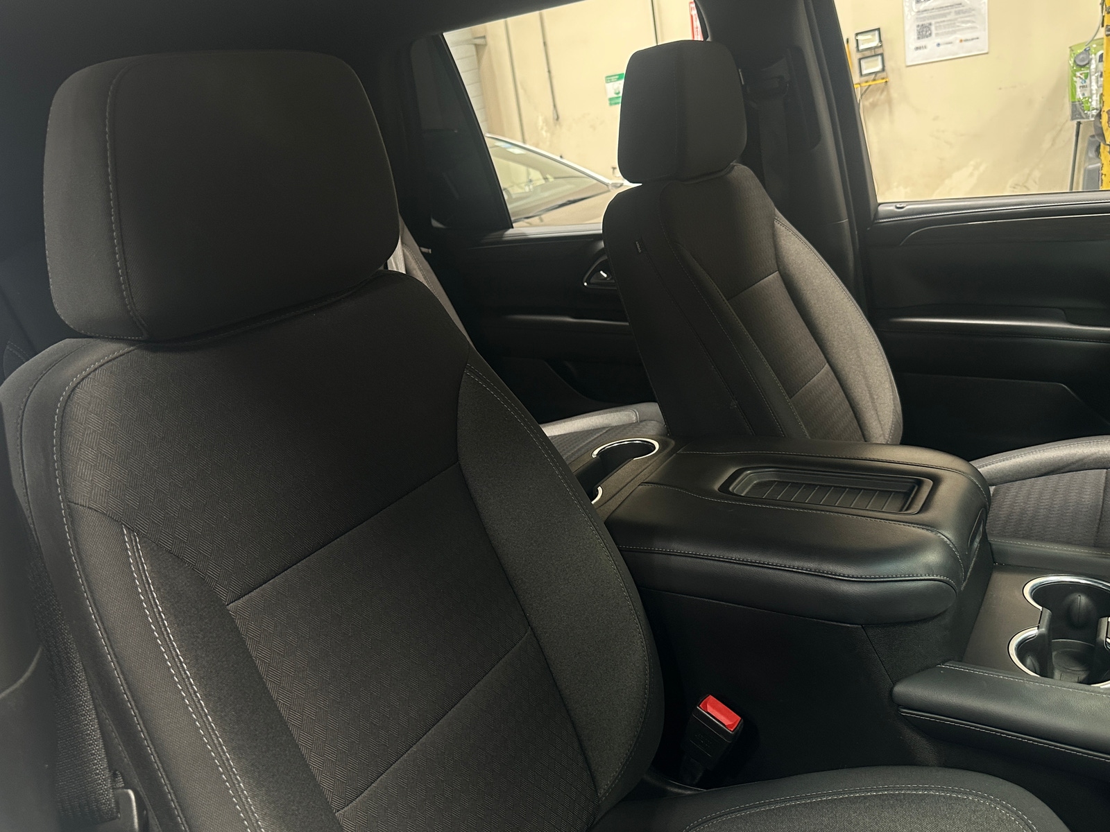 Thumbnail: 2021 Chevrolet Tahoe - 2