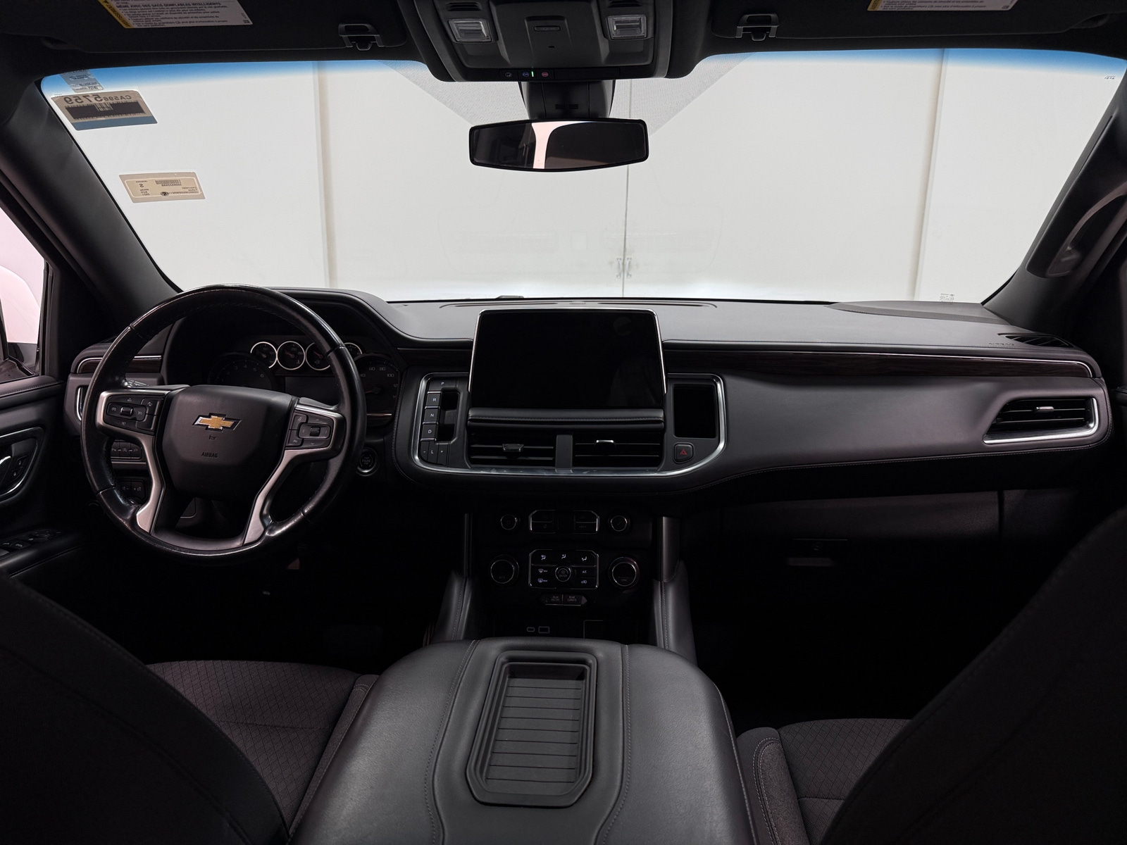 Thumbnail: 2021 Chevrolet Tahoe - 3