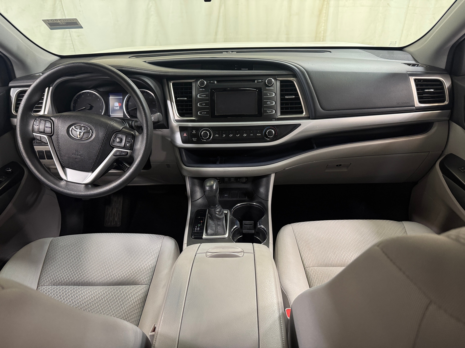Thumbnail: 2019 Toyota Highlander - 3