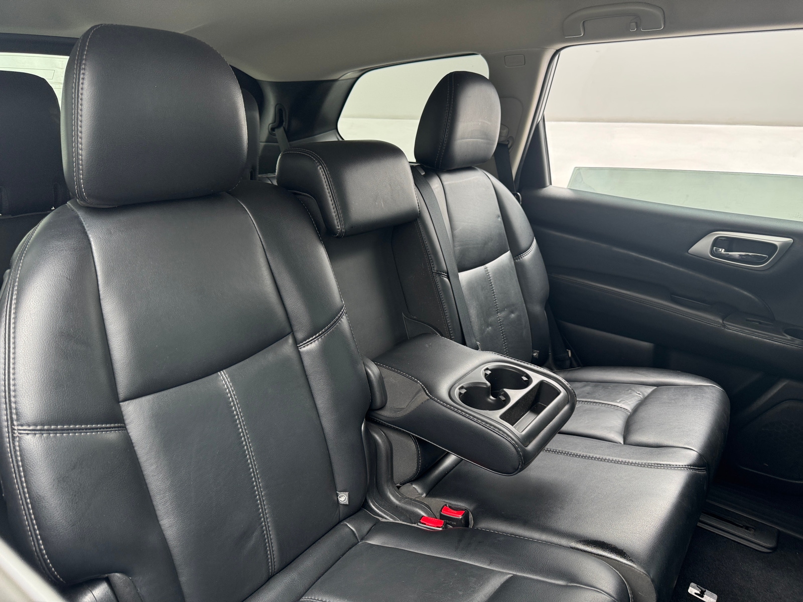 Thumbnail: 2017 Nissan Pathfinder - 5