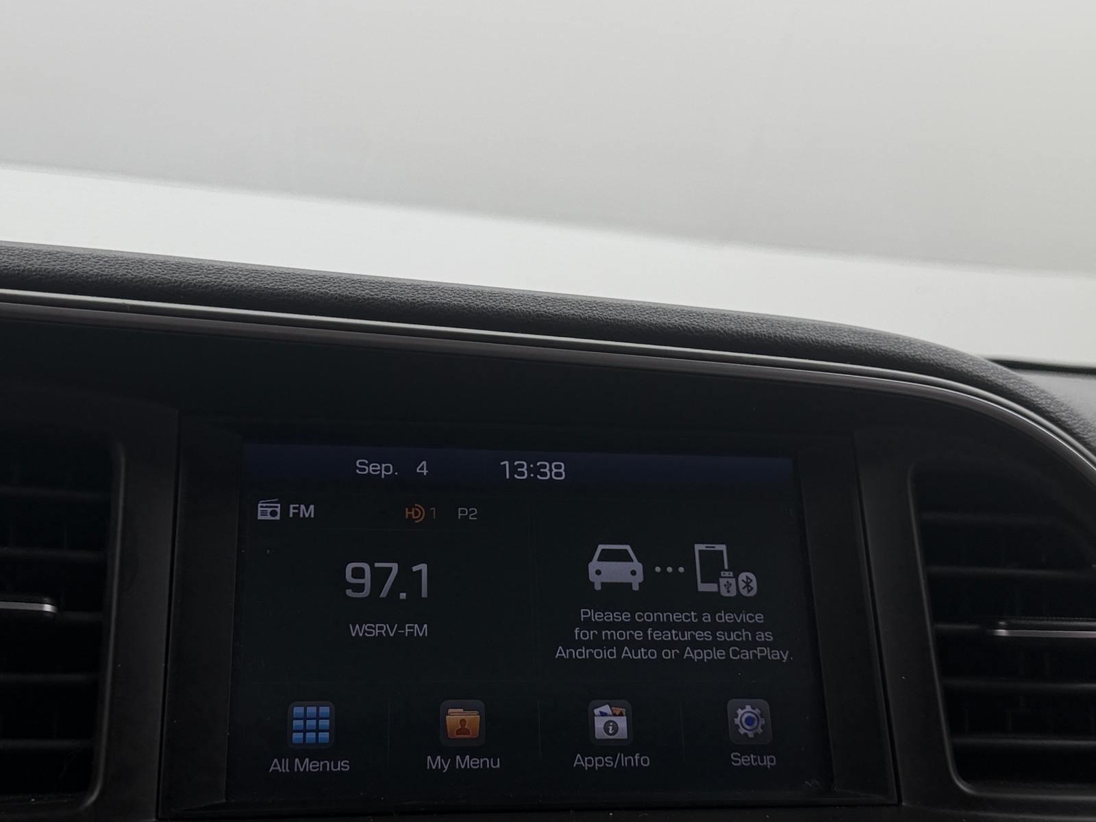 Thumbnail: 2019 Hyundai Elantra - 4