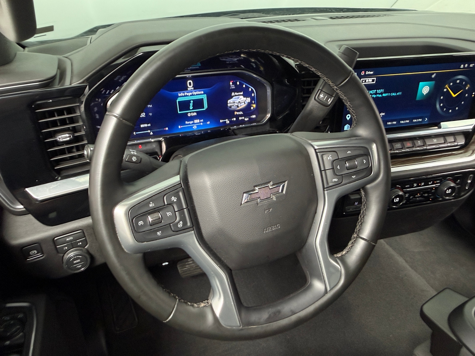 Thumbnail: 2026 Chevrolet Silverado 1500 - 5