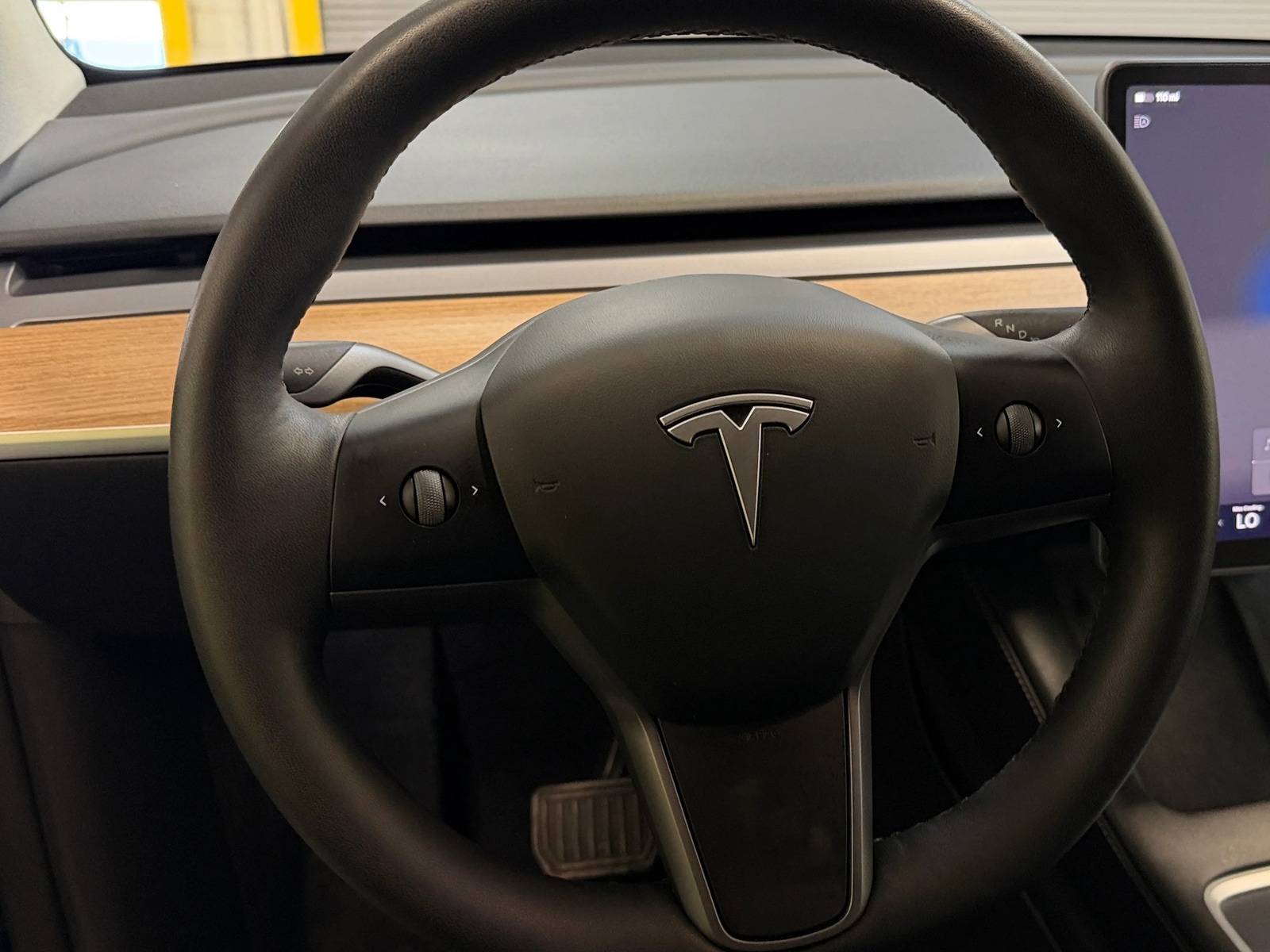 Thumbnail: 2023 Tesla Model Y - 4