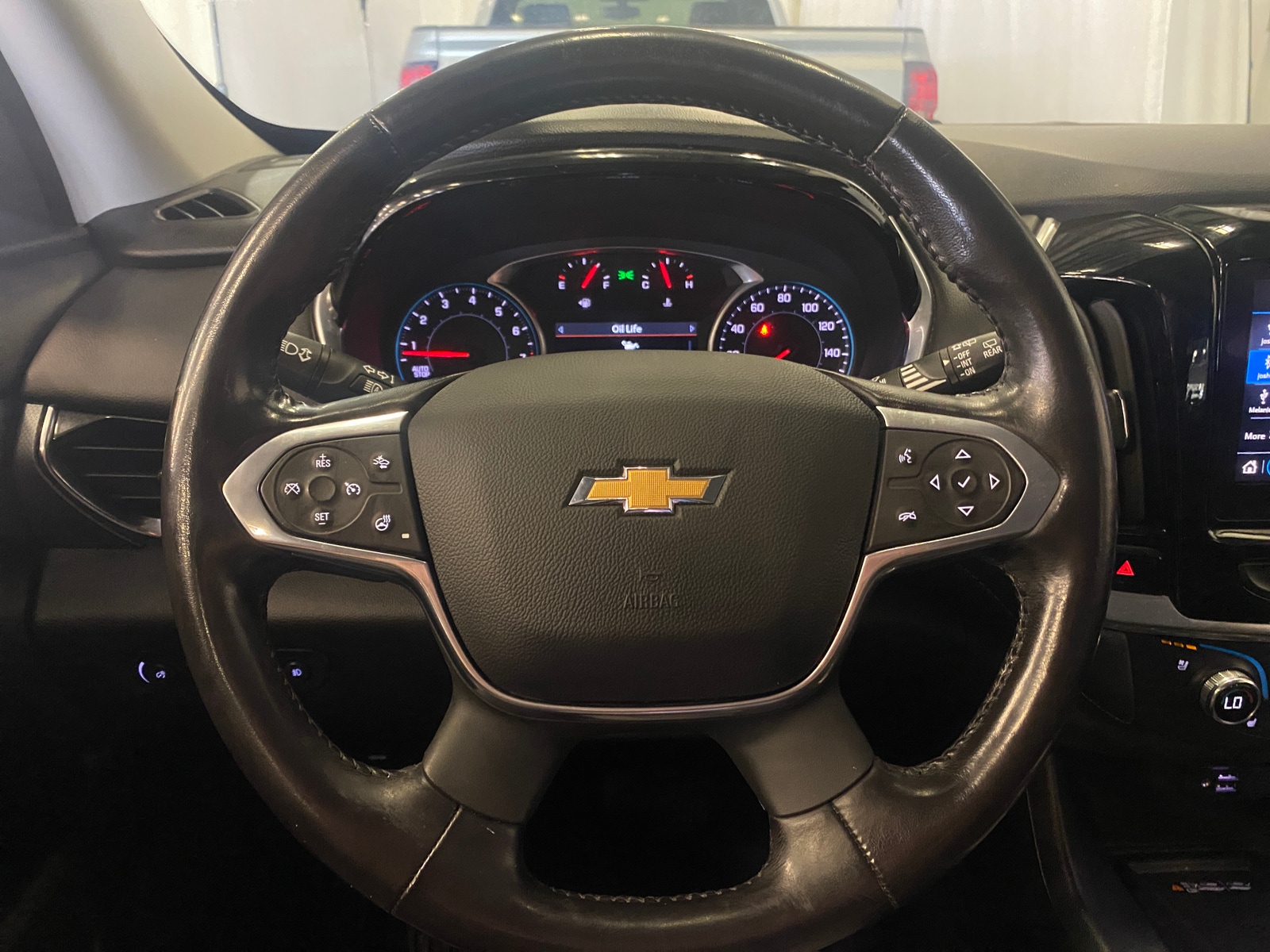 Thumbnail: 2021 Chevrolet Traverse - 4