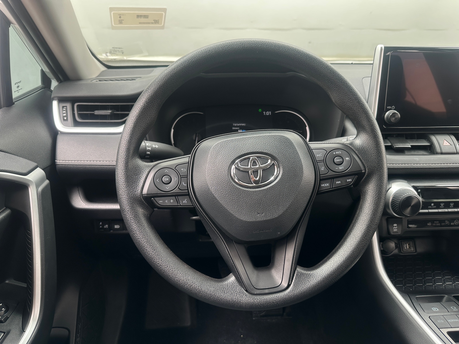 Thumbnail: 2025 Toyota RAV4 - 5