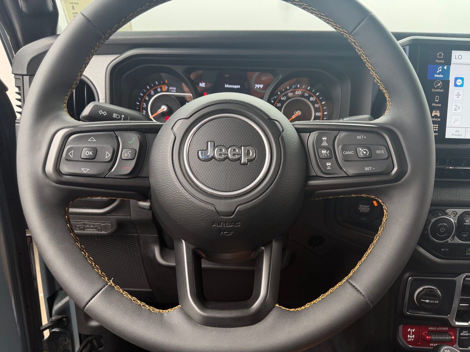 Thumbnail: 2024 Jeep Gladiator - 5