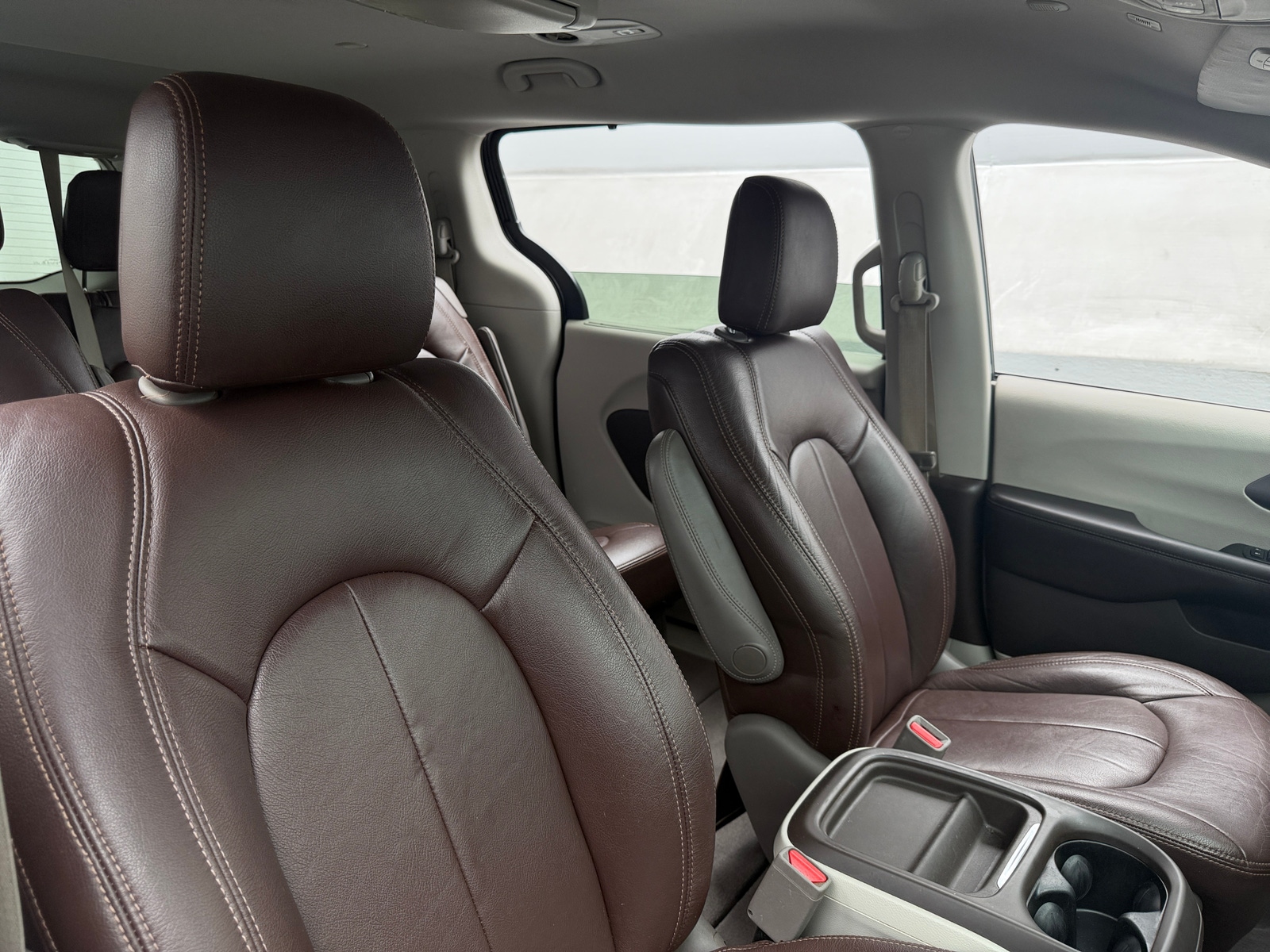 Thumbnail: 2019 Chrysler Pacifica - 2