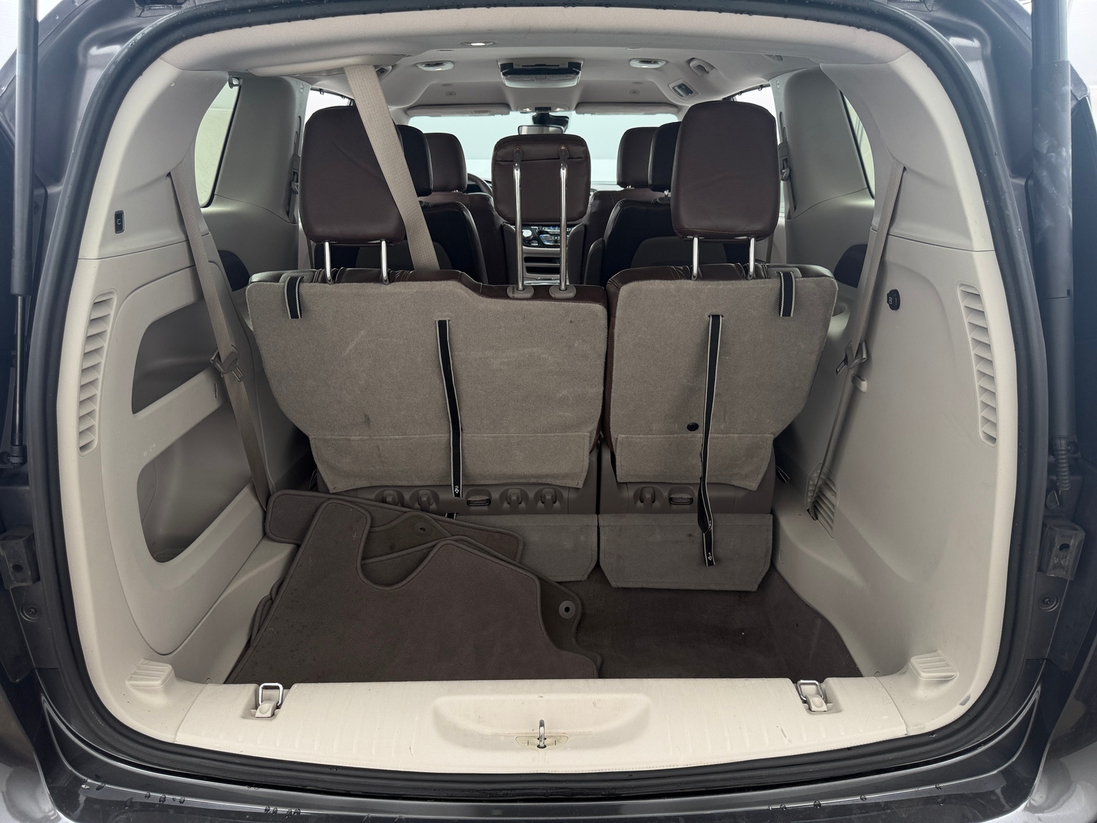 Thumbnail: 2019 Chrysler Pacifica - 7