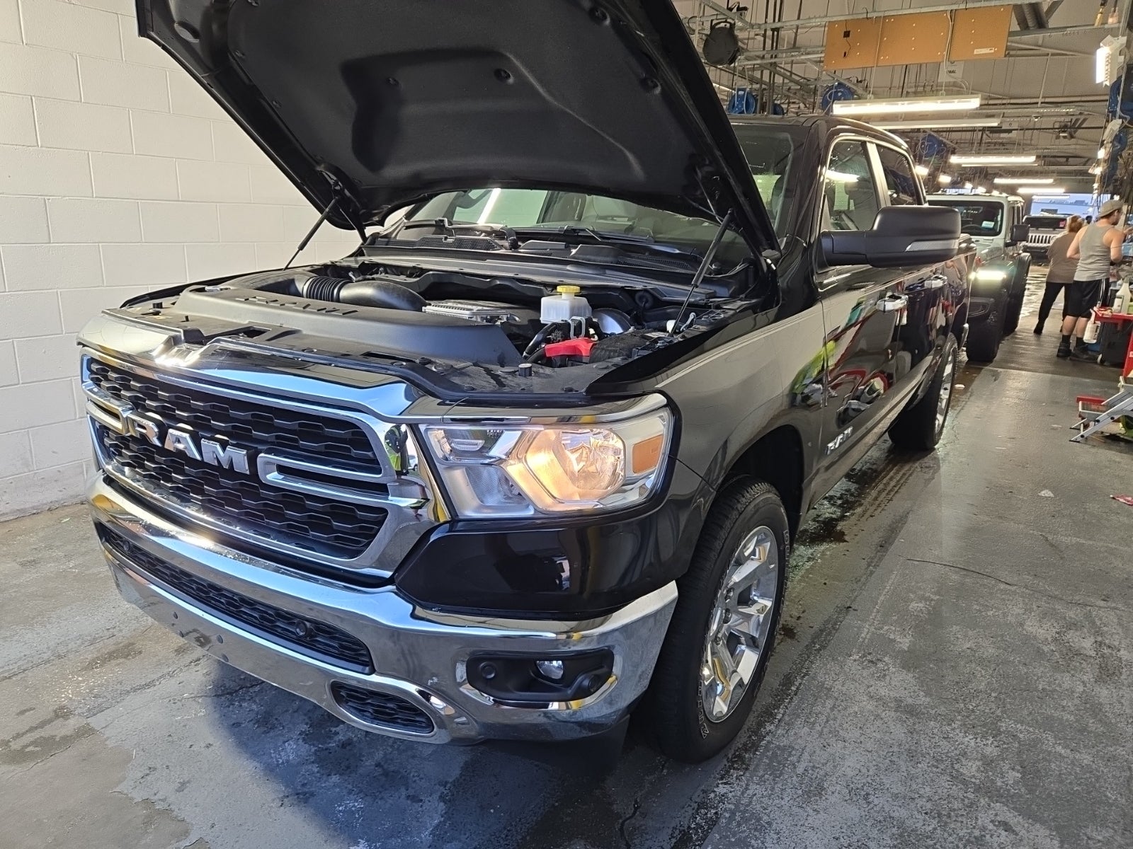 2023 Ram 1500 Big Horn 4x4 Crew Cab 5'7" Box