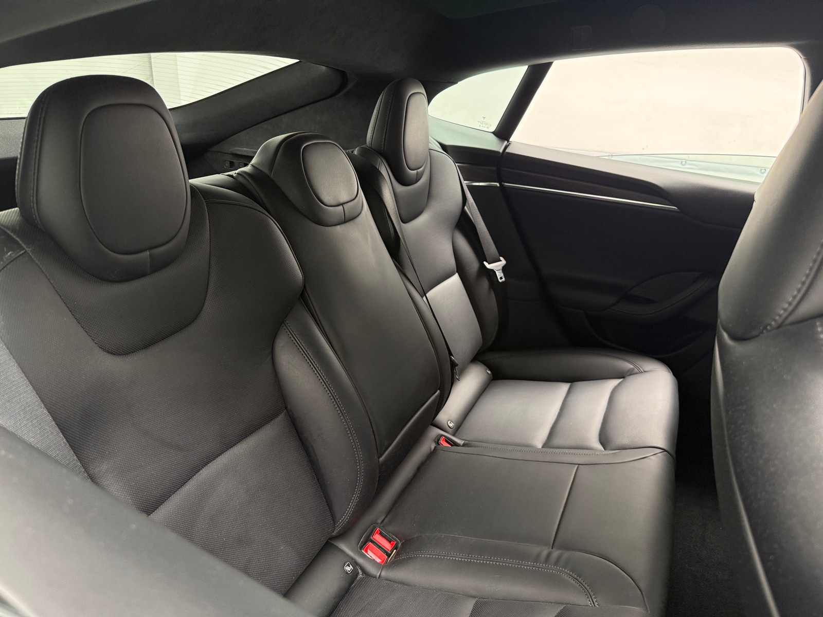 Thumbnail: 2022 Tesla Model S - 5