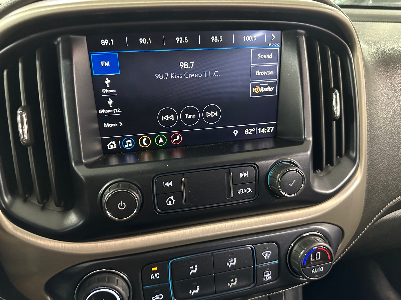 Thumbnail: 2019 GMC Canyon - 3
