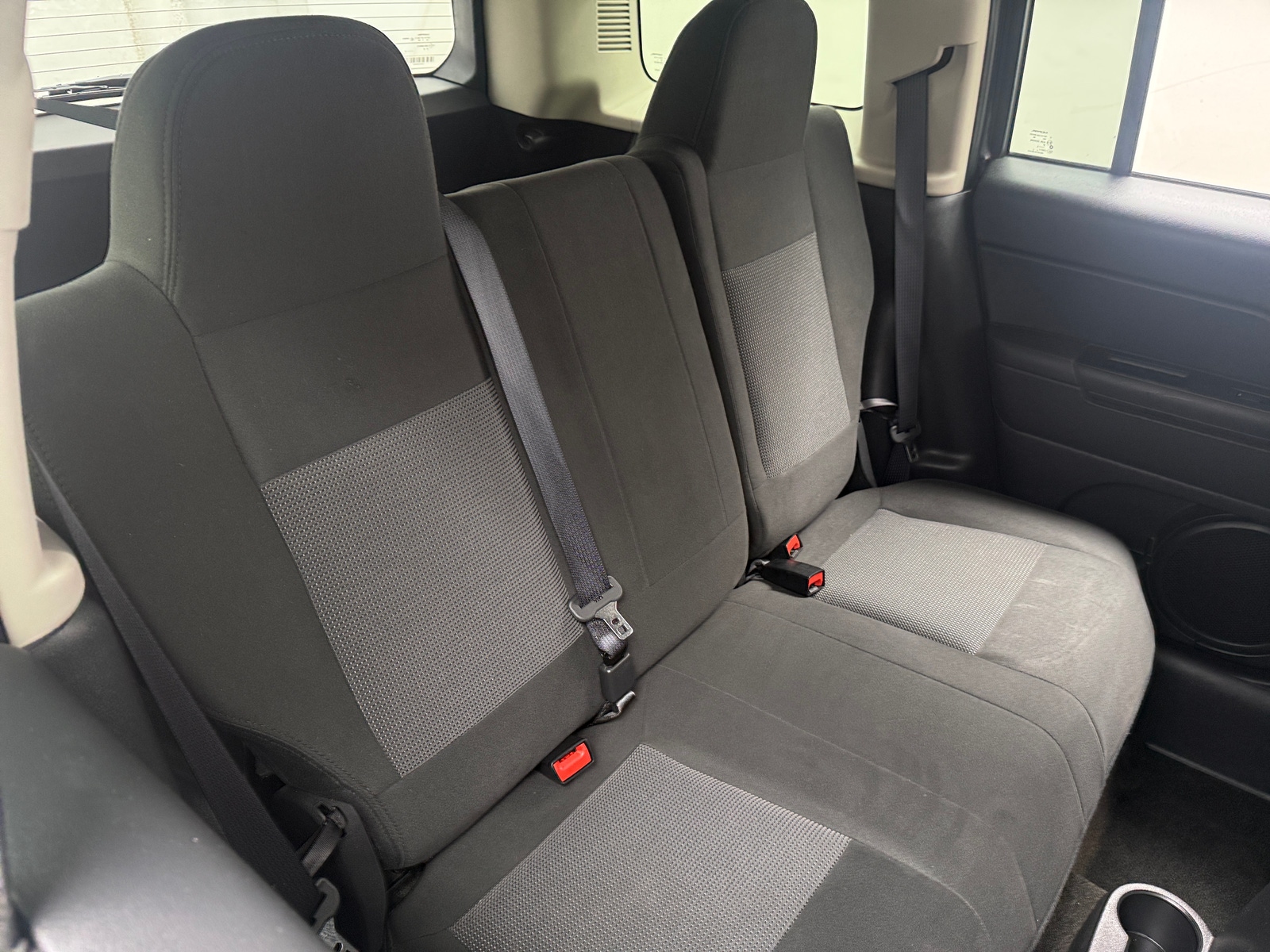 Thumbnail: 2015 Jeep Patriot - 6