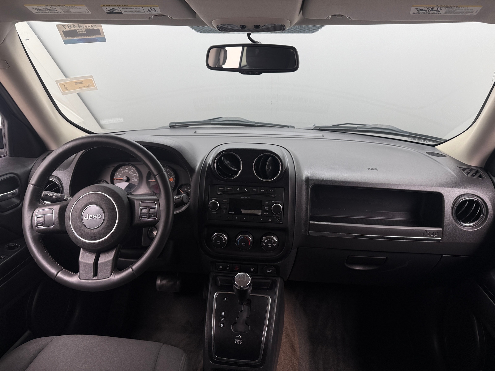 Thumbnail: 2015 Jeep Patriot - 3