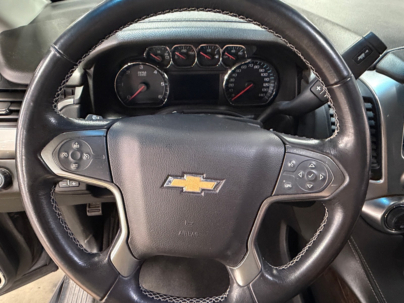 Thumbnail: 2020 Chevrolet Suburban - 5