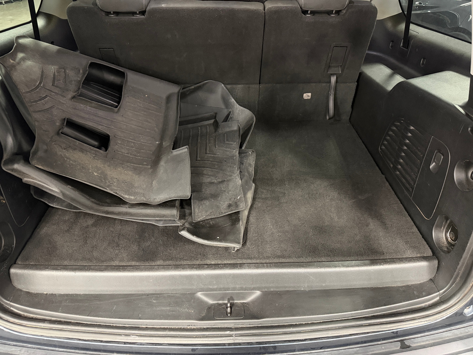 Thumbnail: 2020 Chevrolet Suburban - 7