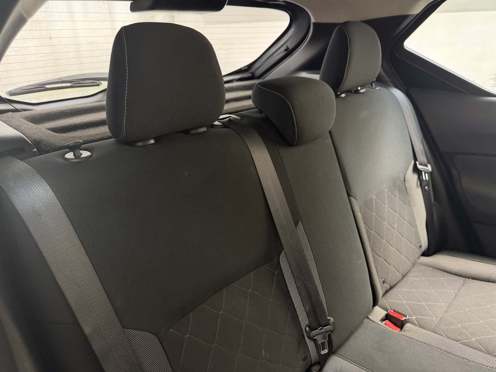 Thumbnail: 2018 Nissan Kicks - 6