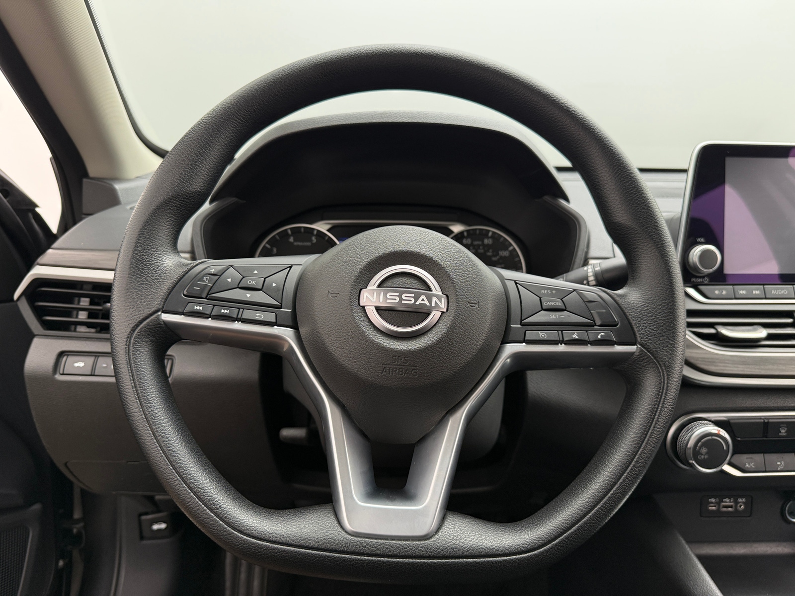 Thumbnail: 2025 Nissan Altima - 5
