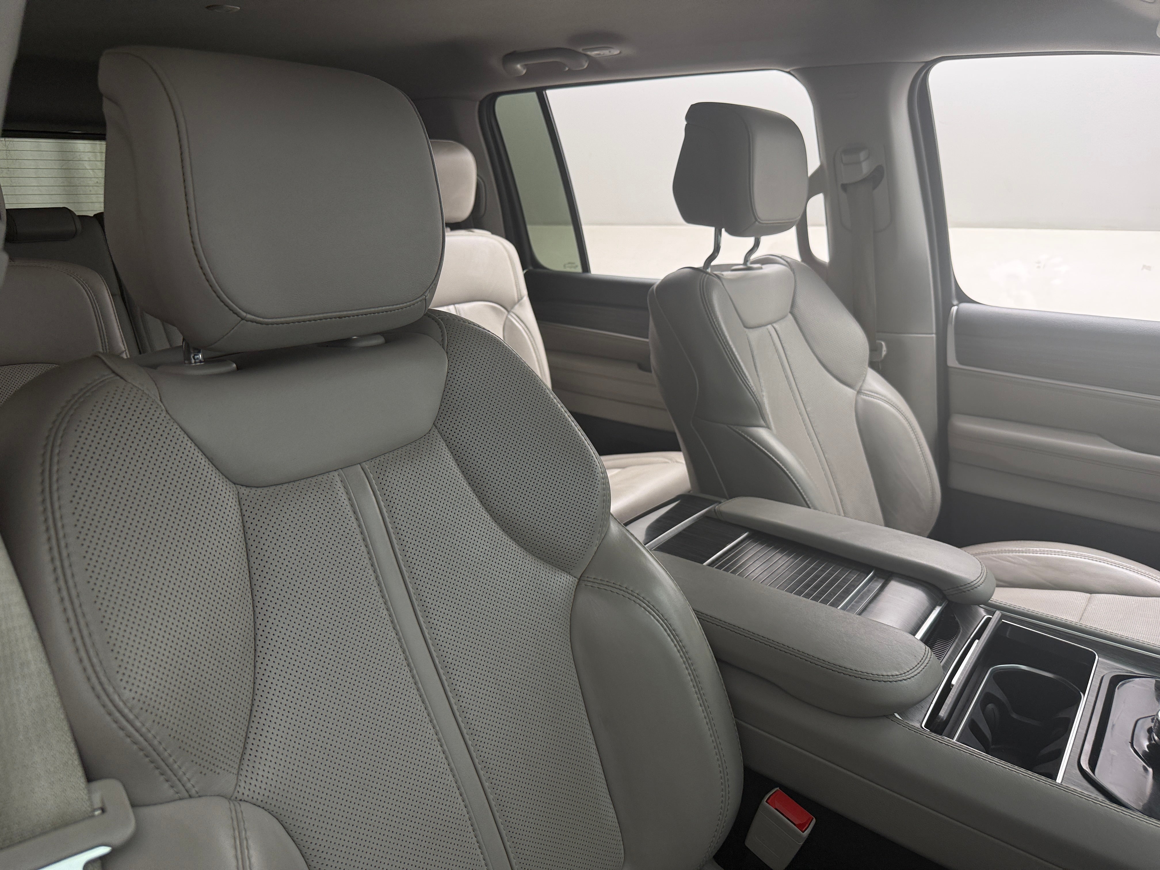 2024 Jeep Wagoneer