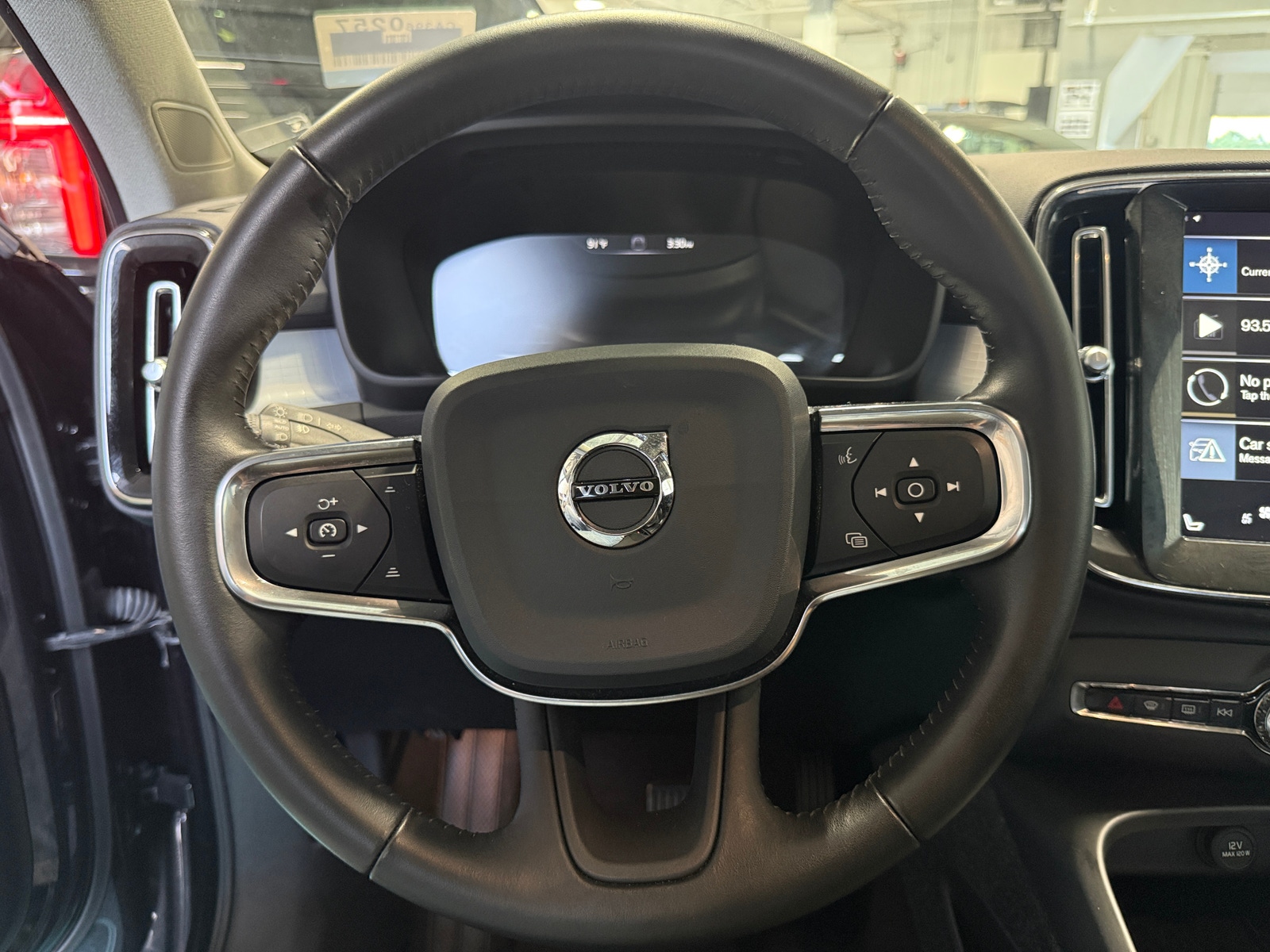 Thumbnail: 2020 Volvo XC40 - 4