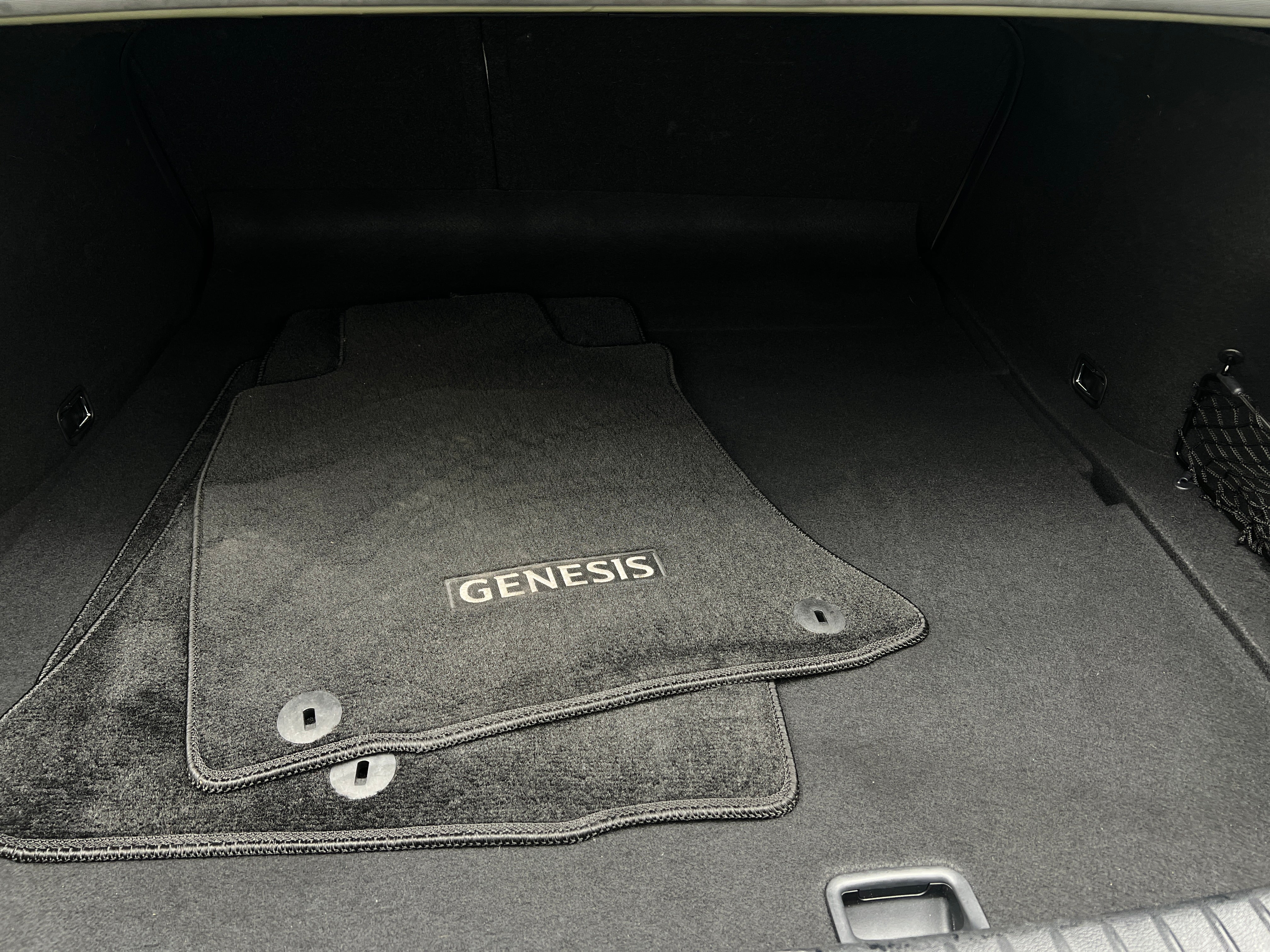 2025 Genesis G70 2.5T Standard, photo 4