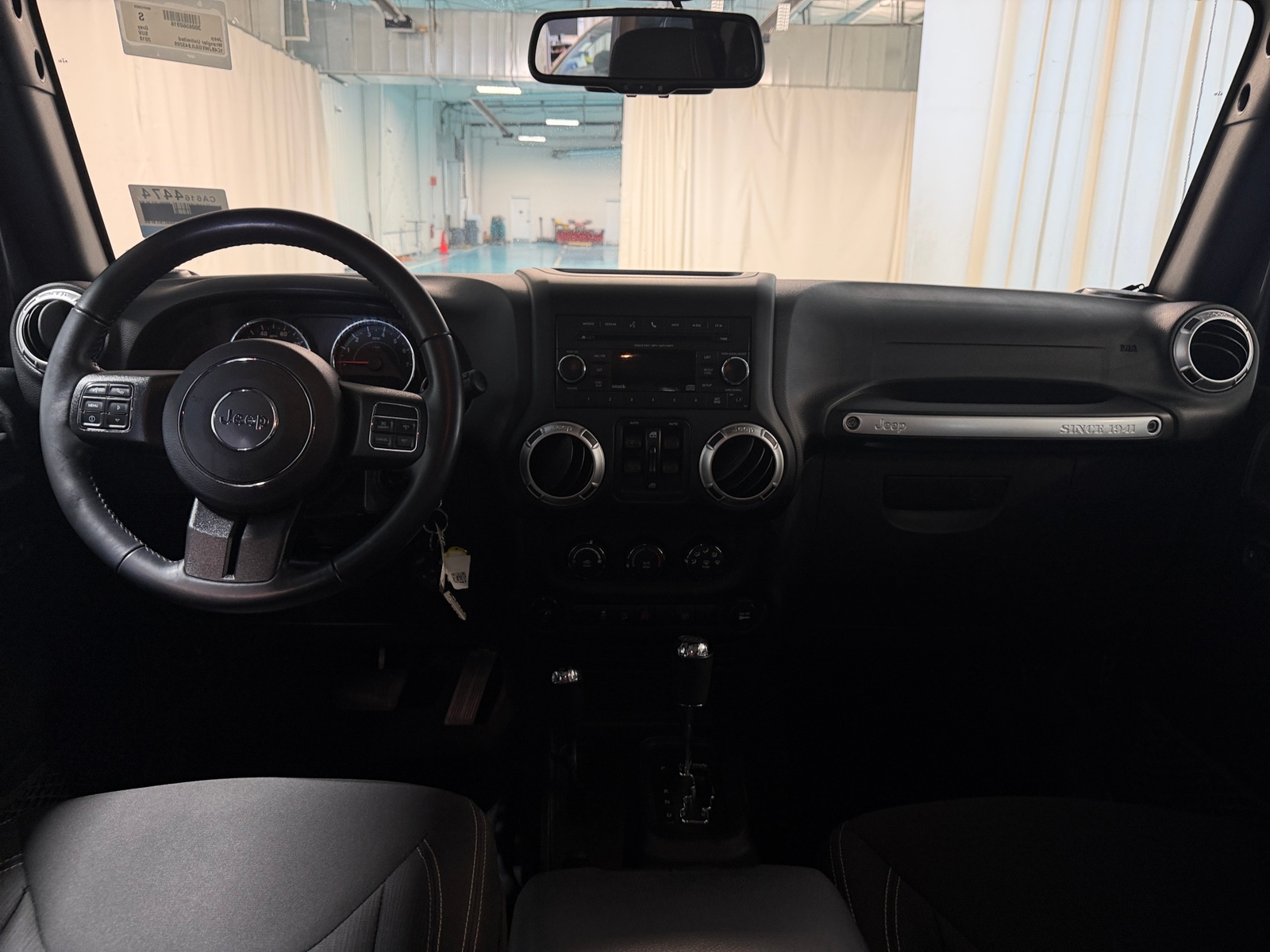 Thumbnail: 2018 Jeep Wrangler - 3