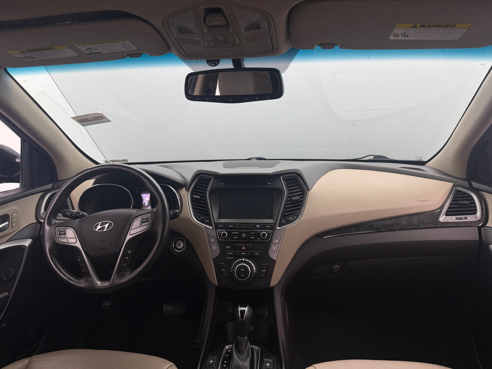 Thumbnail: 2017 Hyundai Santa Fe - 2