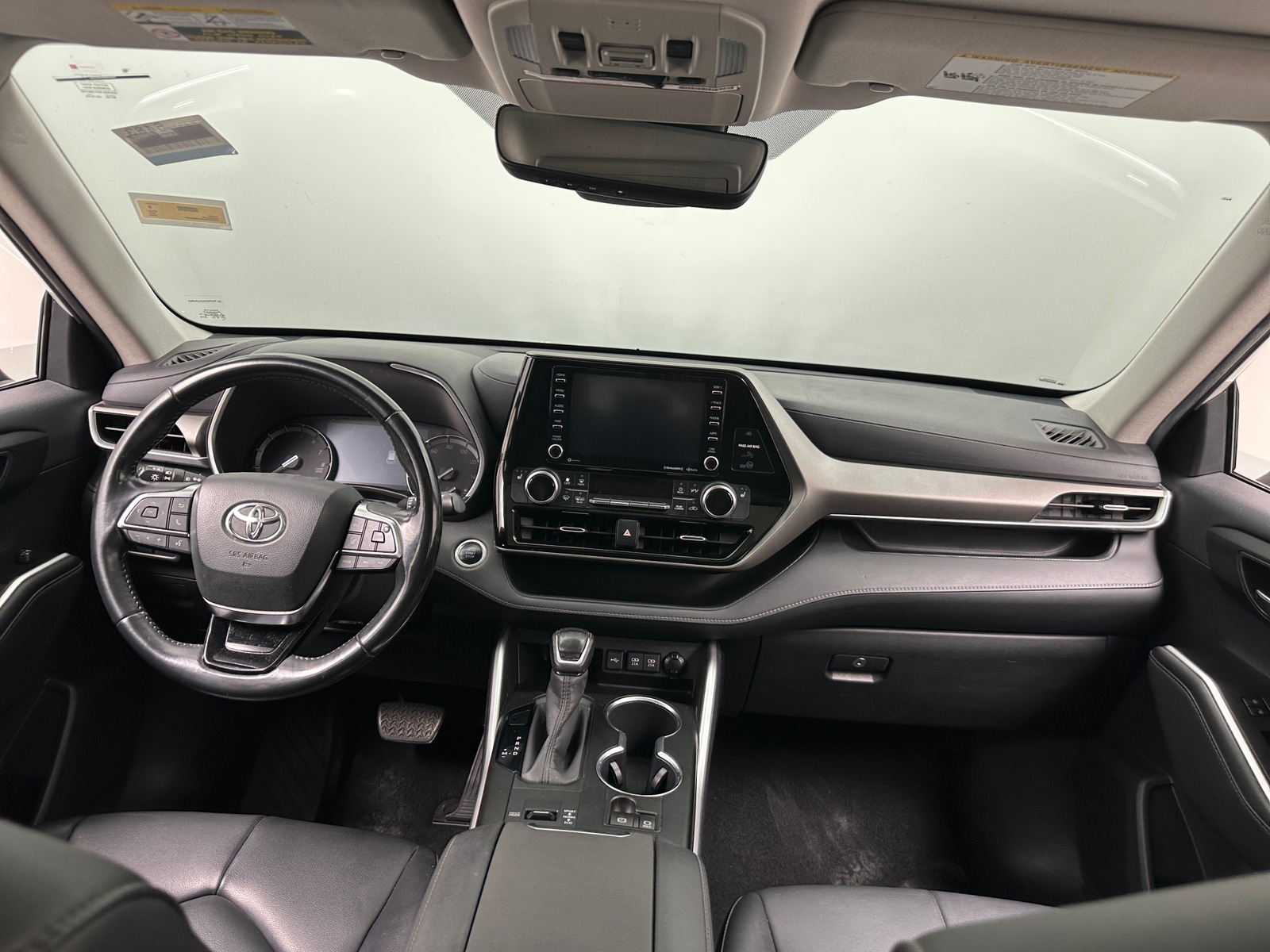 Thumbnail: 2020 Toyota Highlander - 3