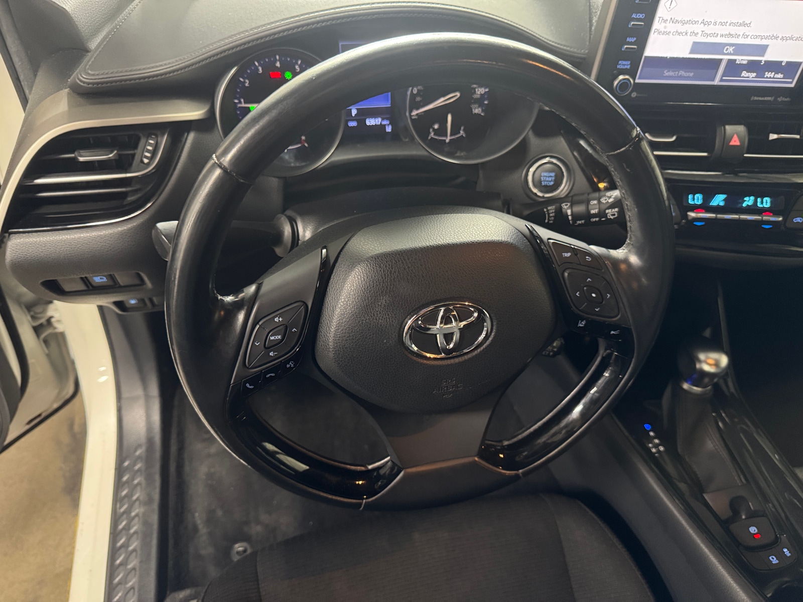 Thumbnail: 2019 Toyota C-HR - 5