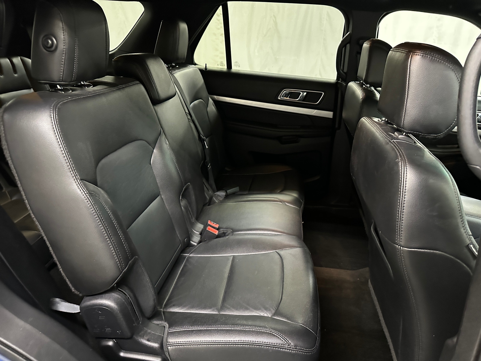 Thumbnail: 2016 Ford Explorer - 5