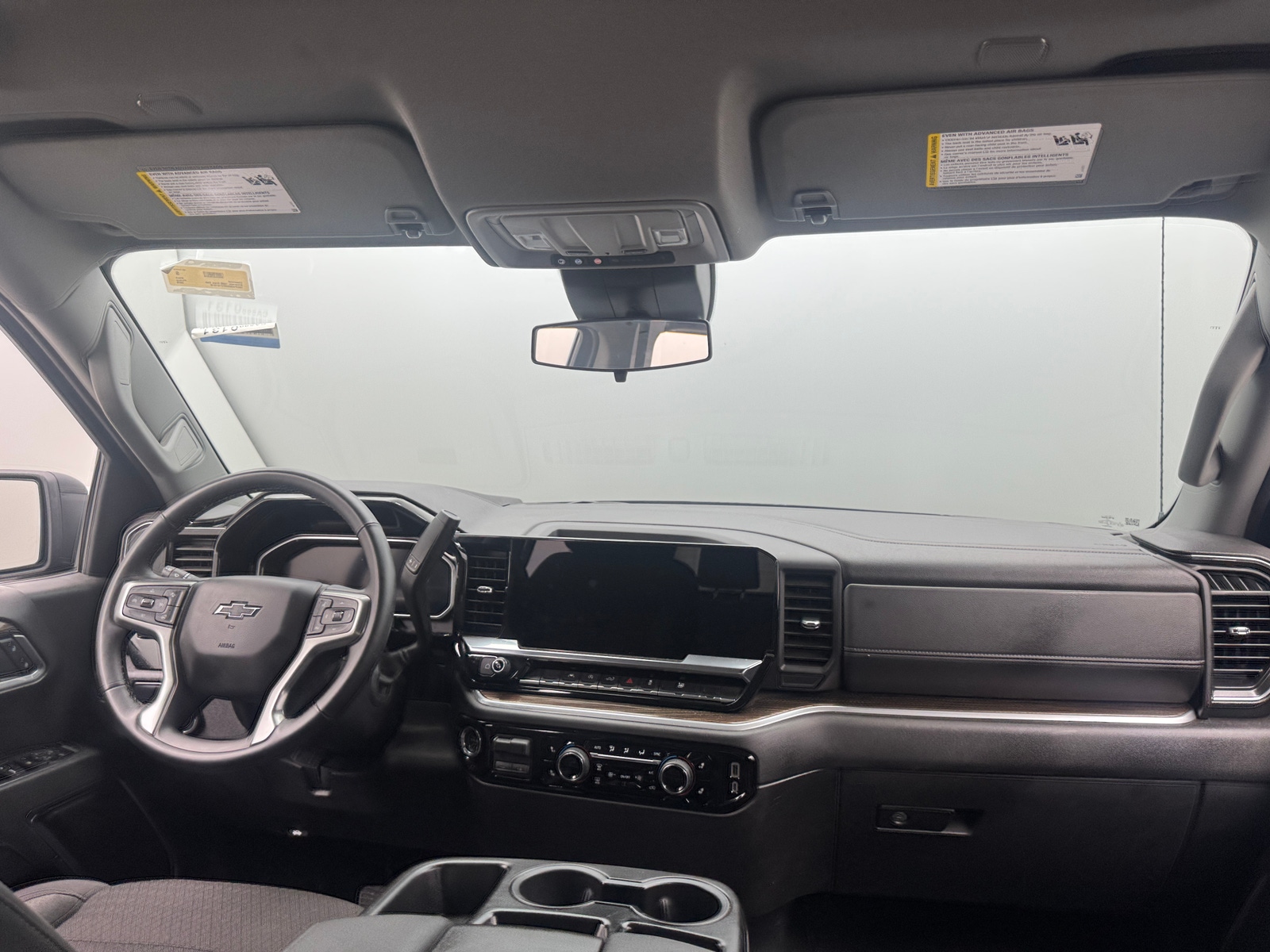 Thumbnail: 2026 Chevrolet Silverado 1500 - 3