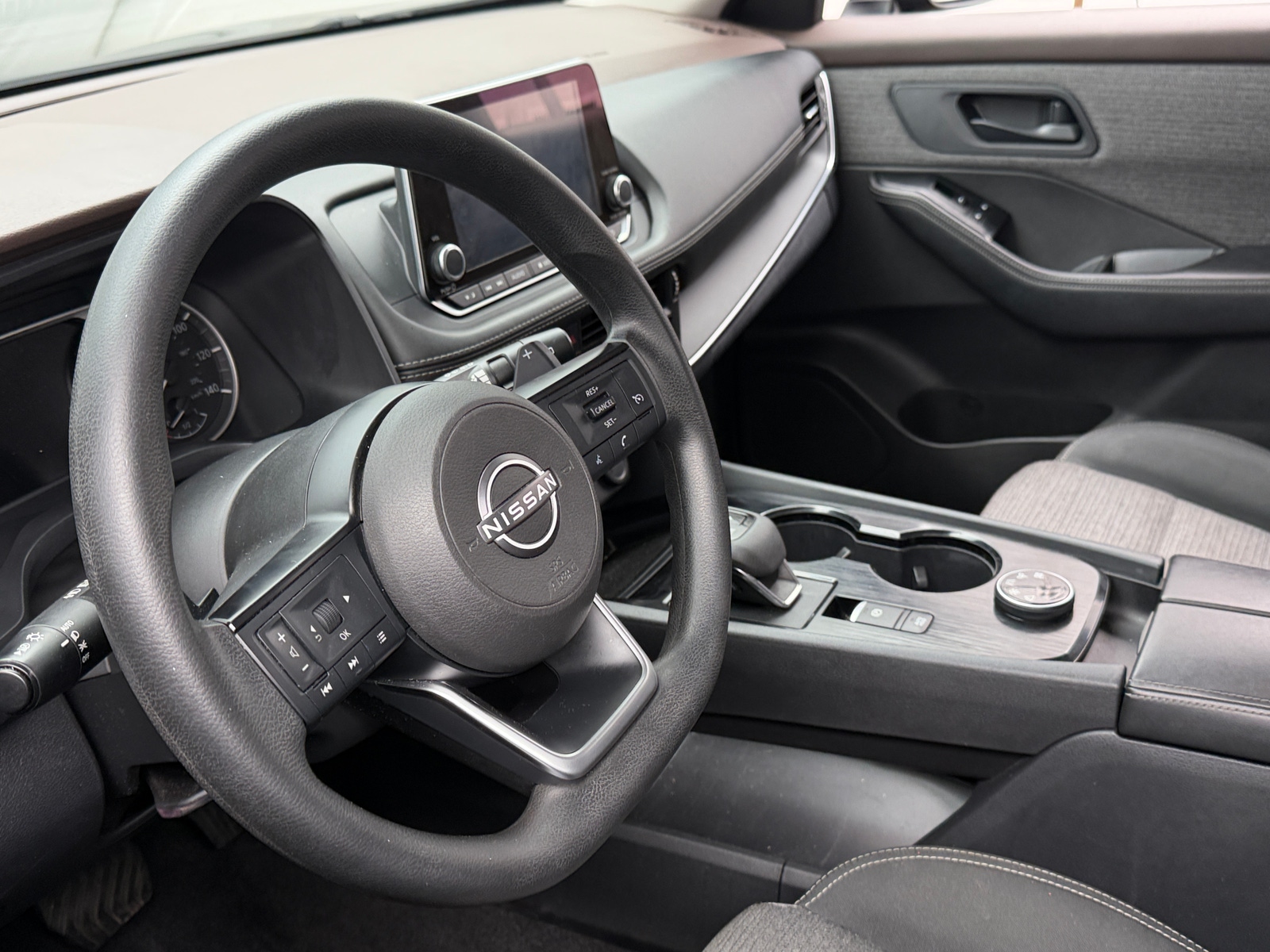 Thumbnail: 2022 Nissan Rogue - 5