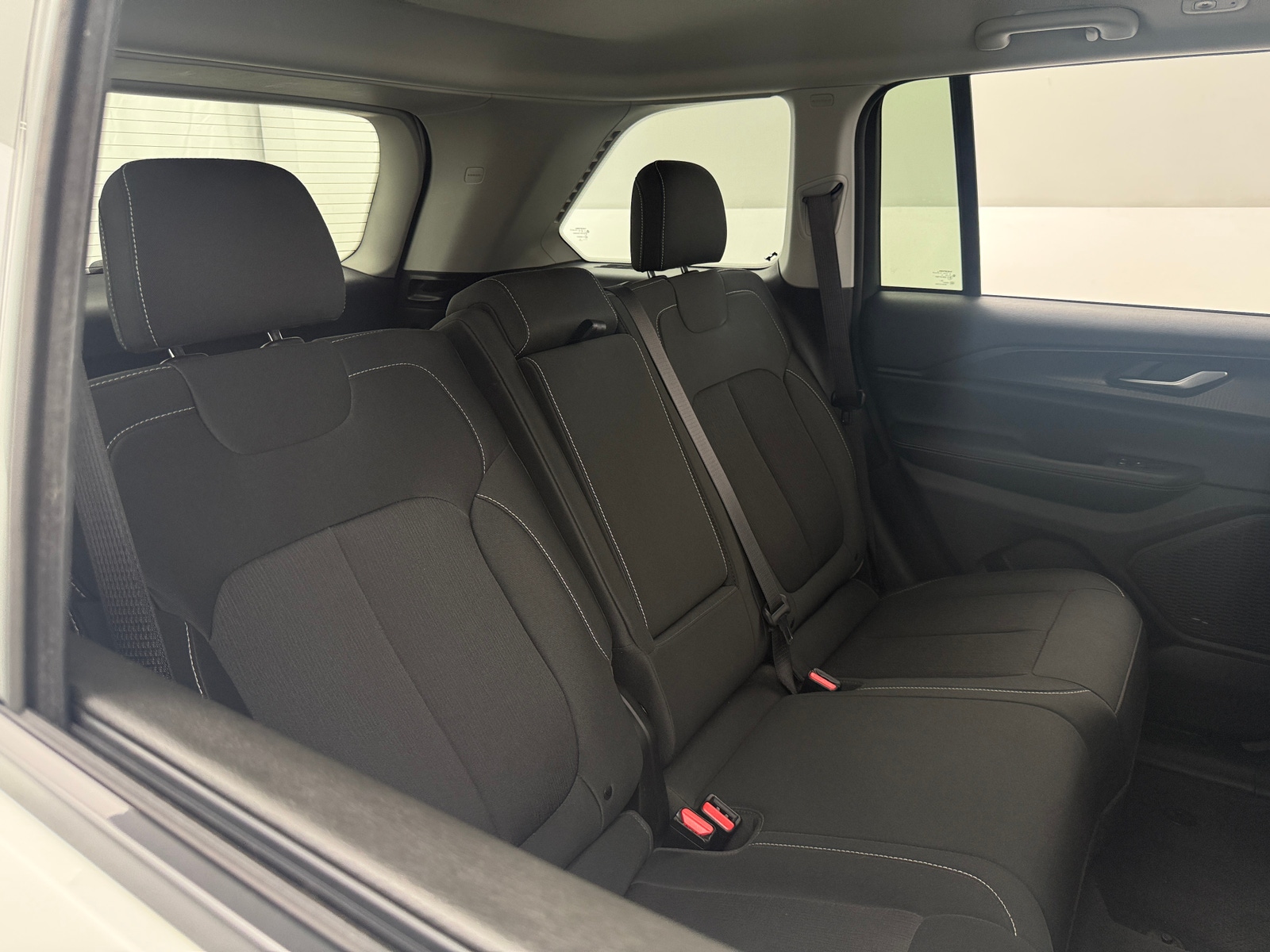 Thumbnail: 2023 Jeep Grand Cherokee - 6