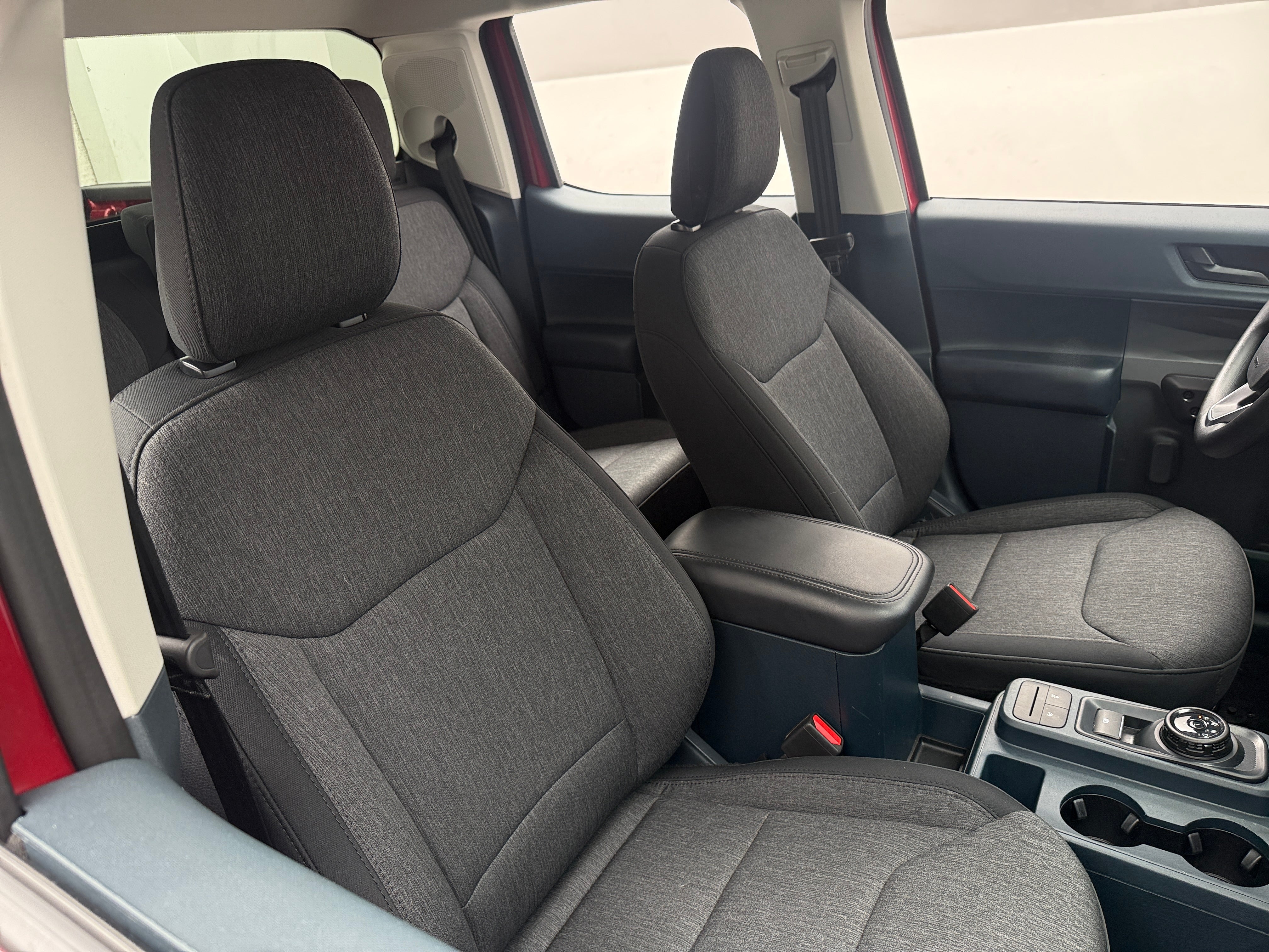 2025 Ford Maverick XLT - Photo 3