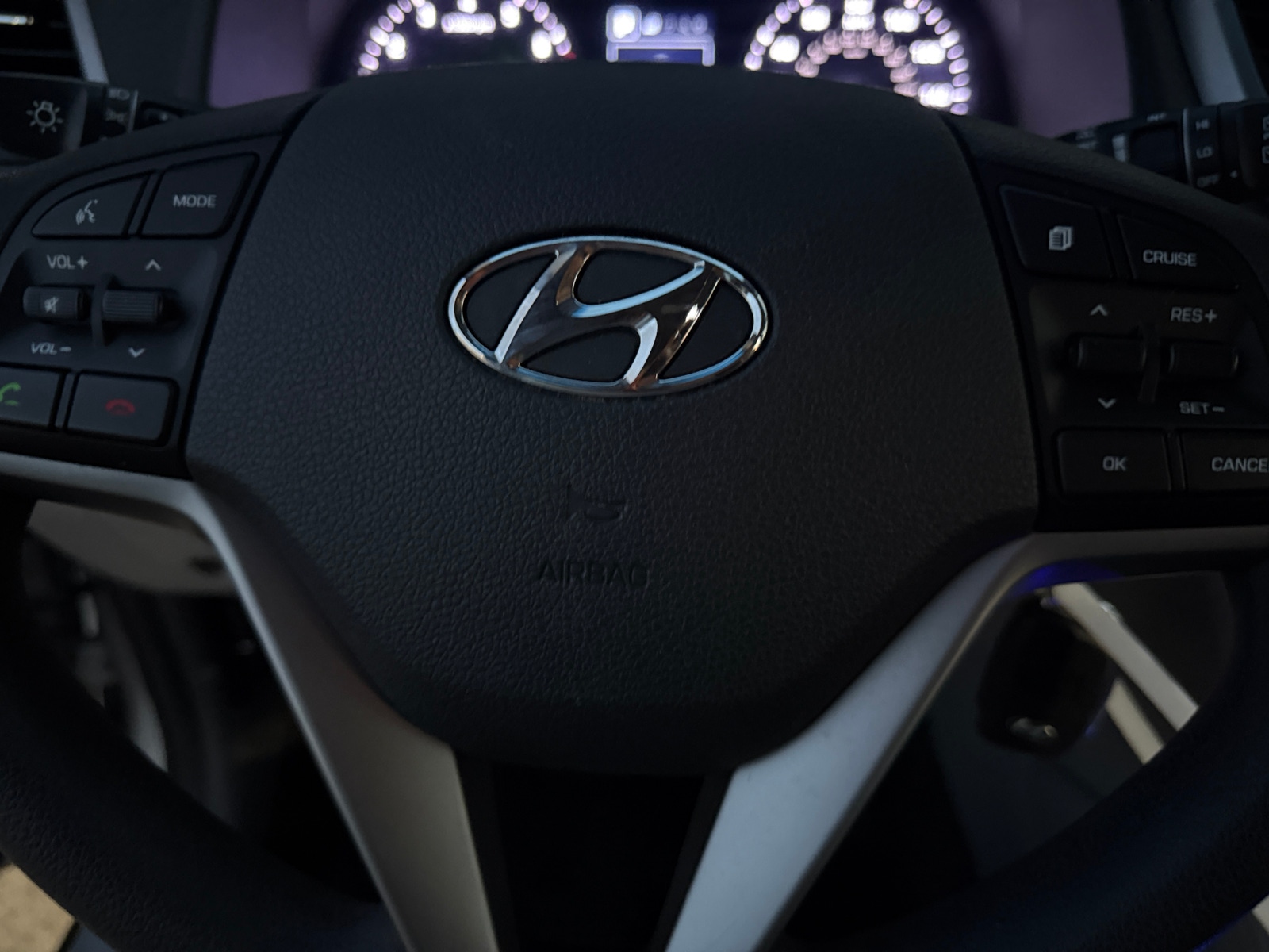 Thumbnail: 2017 Hyundai Tucson - 5