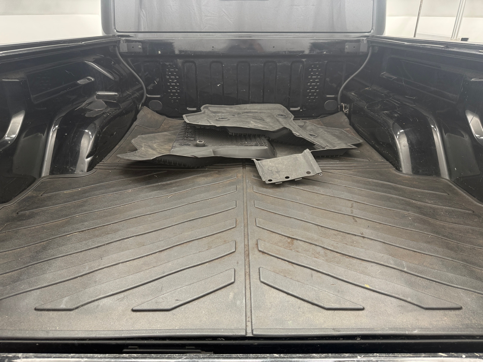 Thumbnail: 2022 Jeep Gladiator - 6